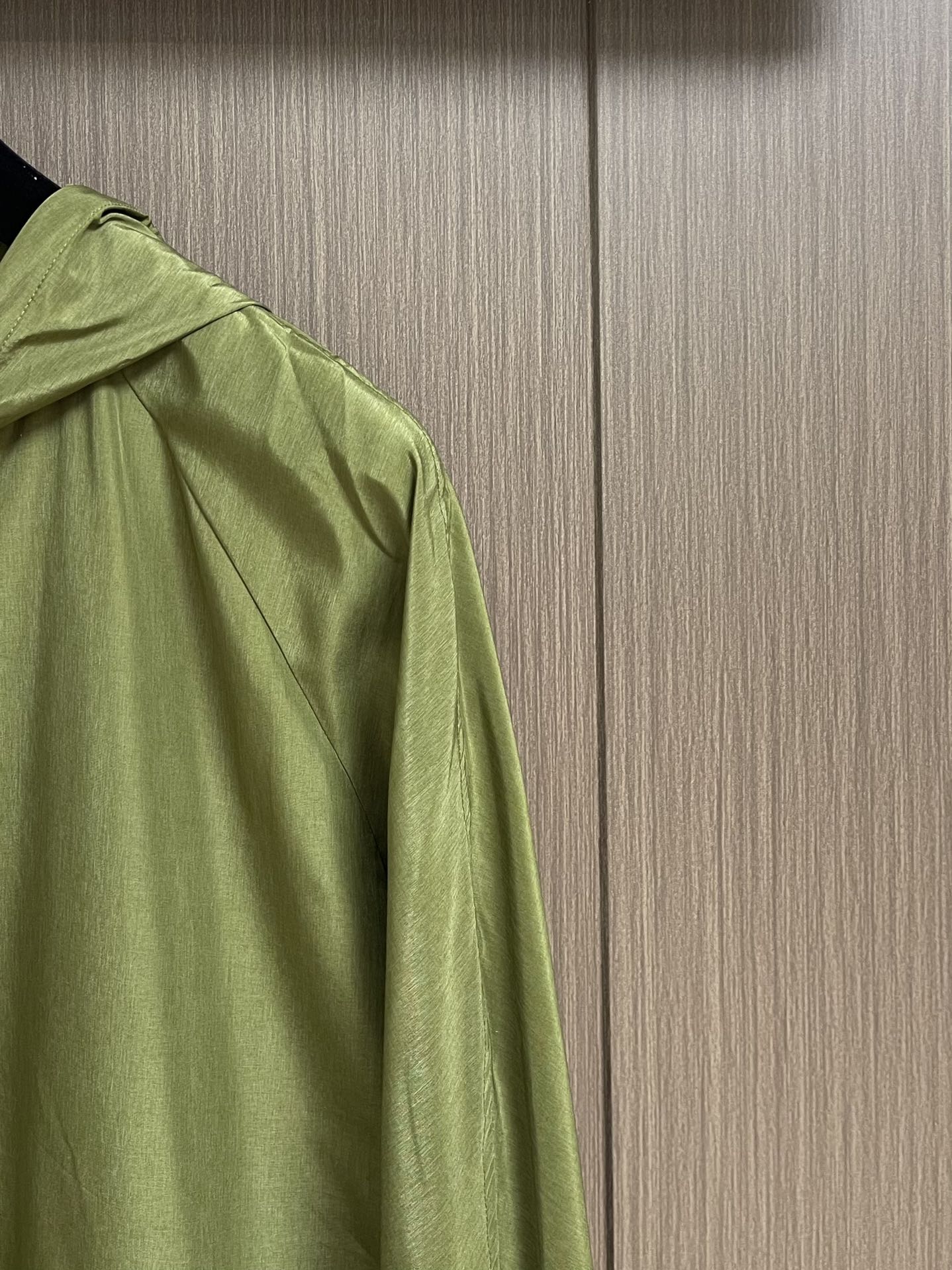 “High-Quality Zegna Men’s Wool Jackets: Elegant Italian Style with Street Fashion Spirit, Ideal for Travel and Leisure” - 图片 4