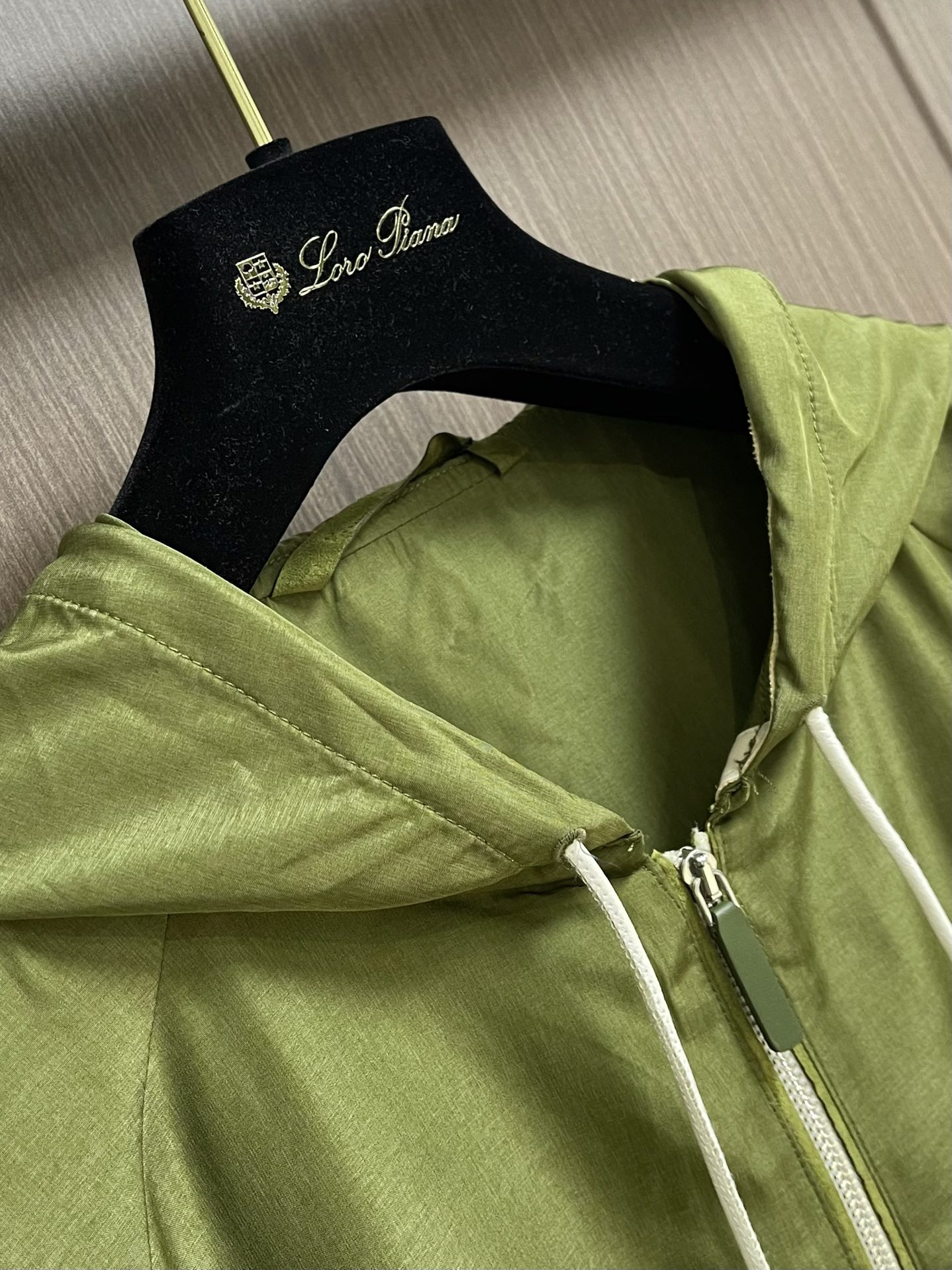 “High-Quality Zegna Men’s Wool Jackets: Elegant Italian Style with Street Fashion Spirit, Ideal for Travel and Leisure” - 图片 6