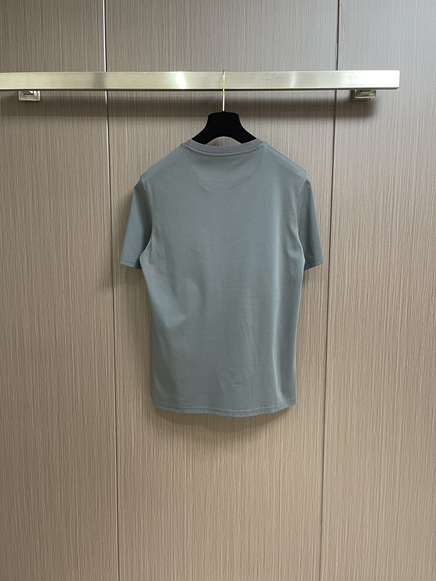 Zegna2024FW早春新款短袖T恤摒弃了复杂的大图案采用最经典的z标志设计面料采用进口高支数精致纯棉