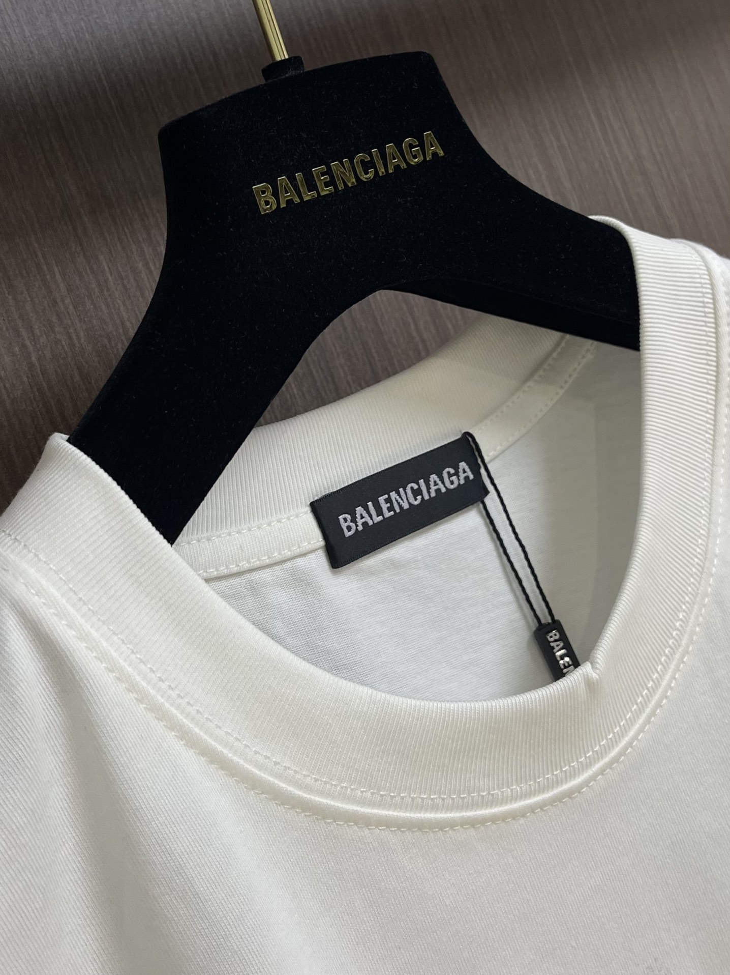 Balenciaga铁塔印花圆领t恤面料定织定染240g长绒棉面料织纹平顺有质感贴身亲肤舒适前后幅东京铁