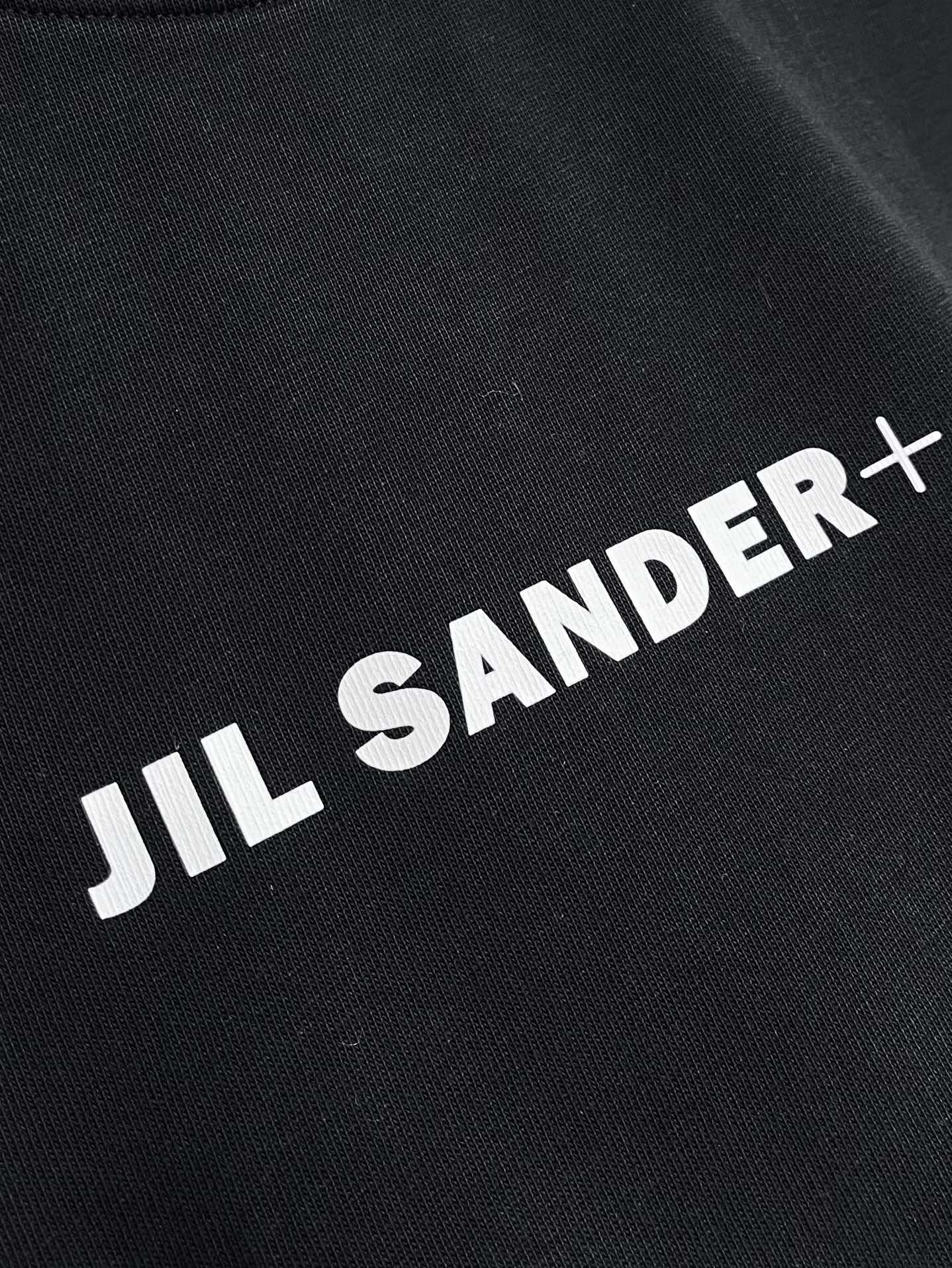 JILsander2024ss春夏新品字母logo短袖T恤经典时髦的风格单穿打底自带高级感极简主义代表纯