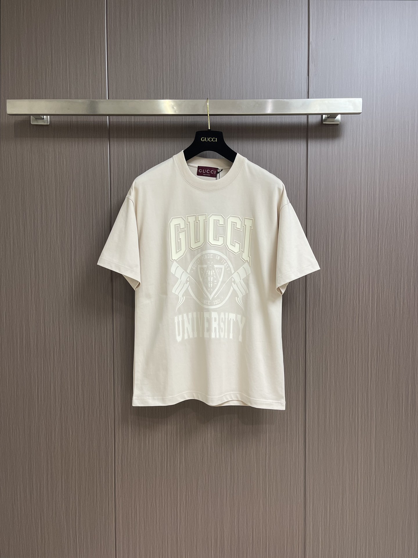 GUCCI2024ss春夏新款校徽印花短袖t恤有气质做工品质看细节宽松版型上身超级好看超级百搭不显胖面料