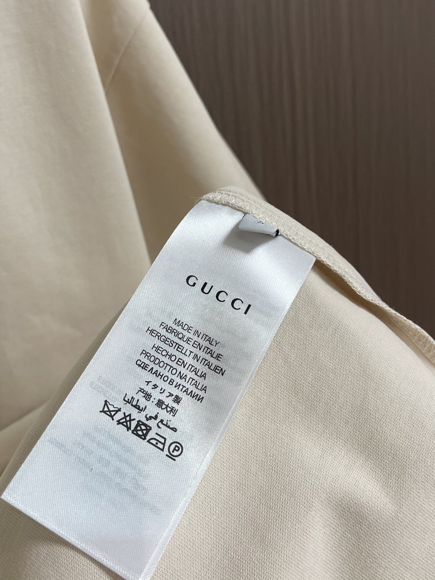 GUCCI2024ss春夏新款校徽印花短袖t恤有气质做工品质看细节宽松版型上身超级好看超级百搭不显胖面料