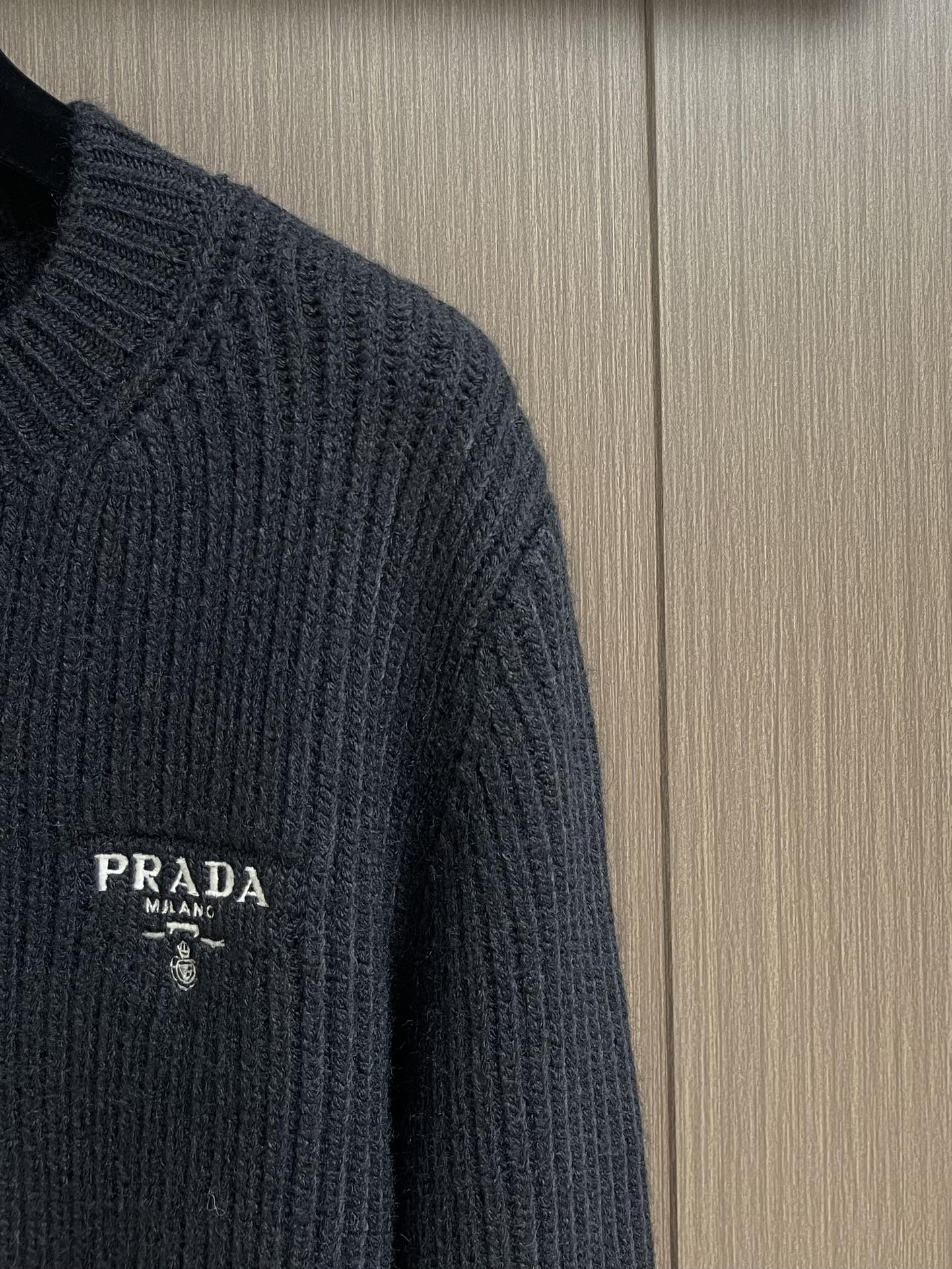 Prada Wool Cardigan Sweater - New Autumn/Winter Collection 5 i1724340691 7855 5