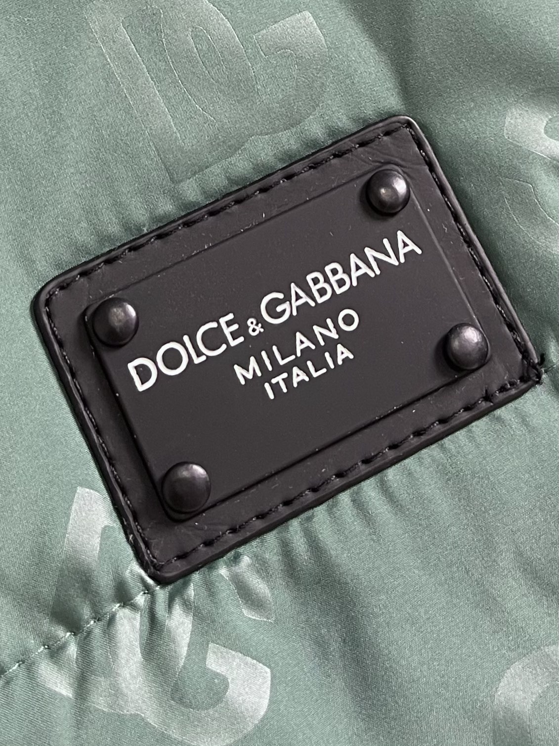 DOLCE&GABBANADG2024秋冬新款帽子可拆卸羽绒服经典3g暗花原版订制五金配件全进口原版定制