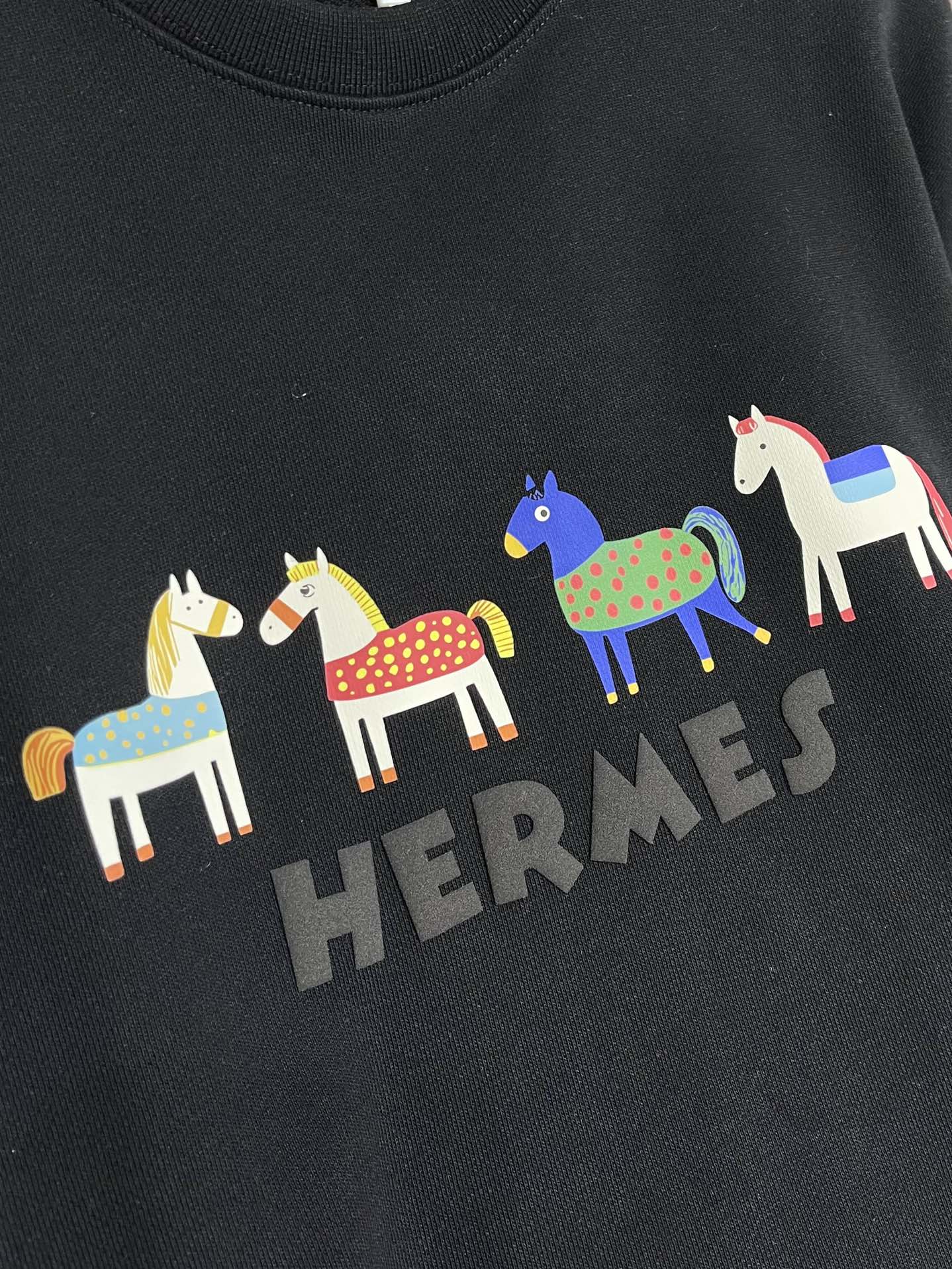 Hermes Black Cotton Sweatshirt with Colorful Horse Graphic - Comfortable Fit 5 i1734631635 4077 2