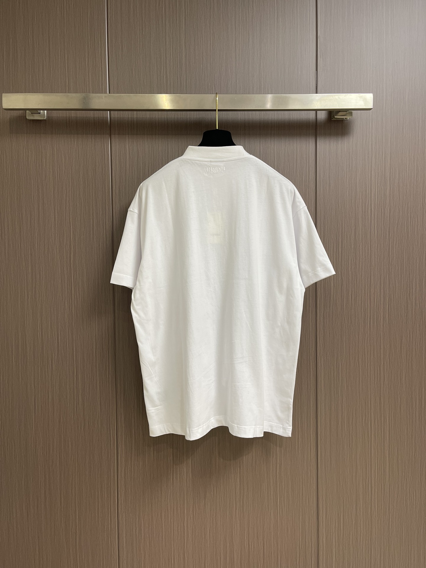 “Vetements Wittmann 2025s Logo T-shirts: High Quality Fabric, Gender Equality, Various Sizes” - 图片 2