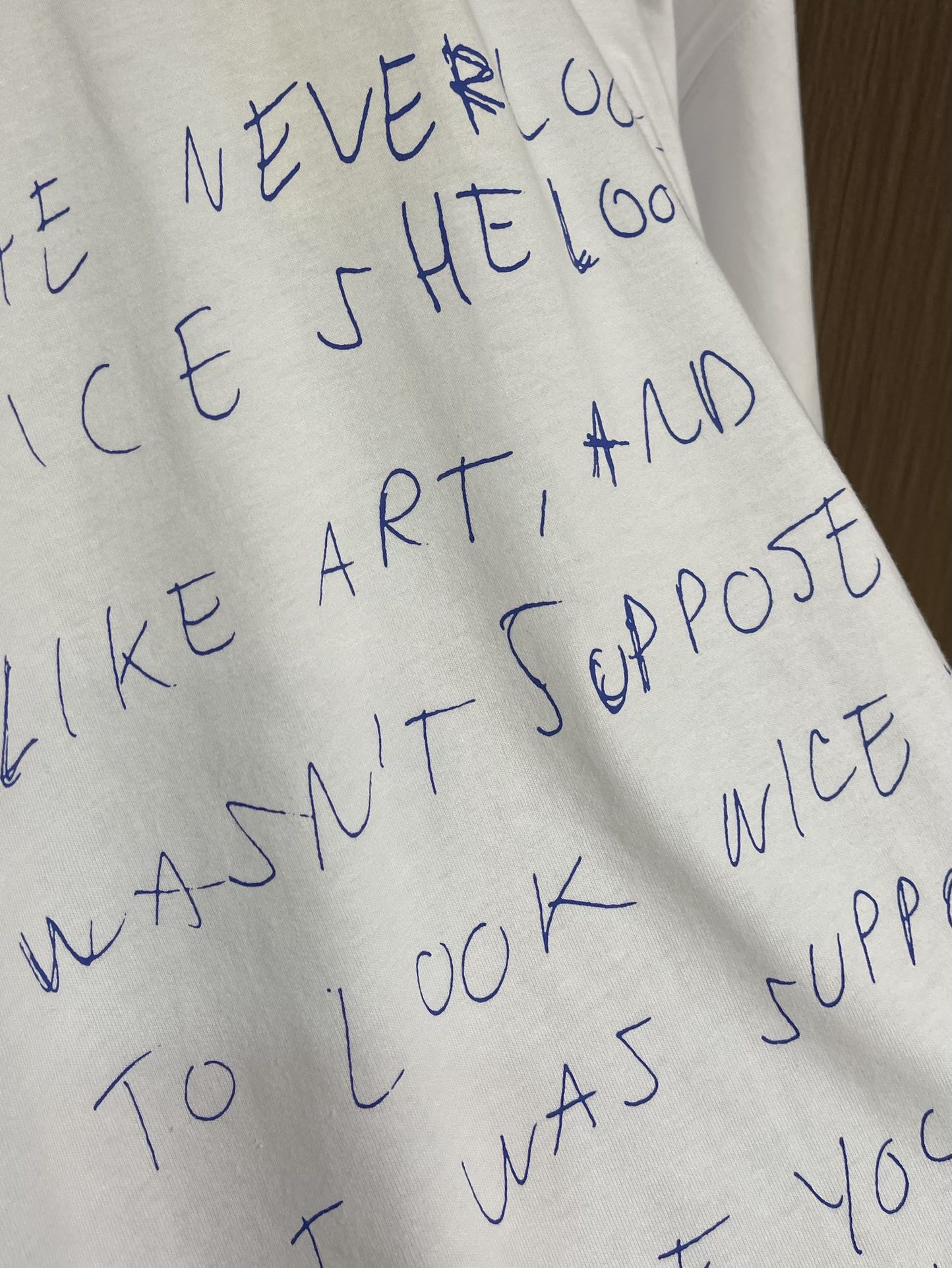 “Vetements Wittmann 2025s Logo T-shirts: High Quality Fabric, Gender Equality, Various Sizes” - 图片 5