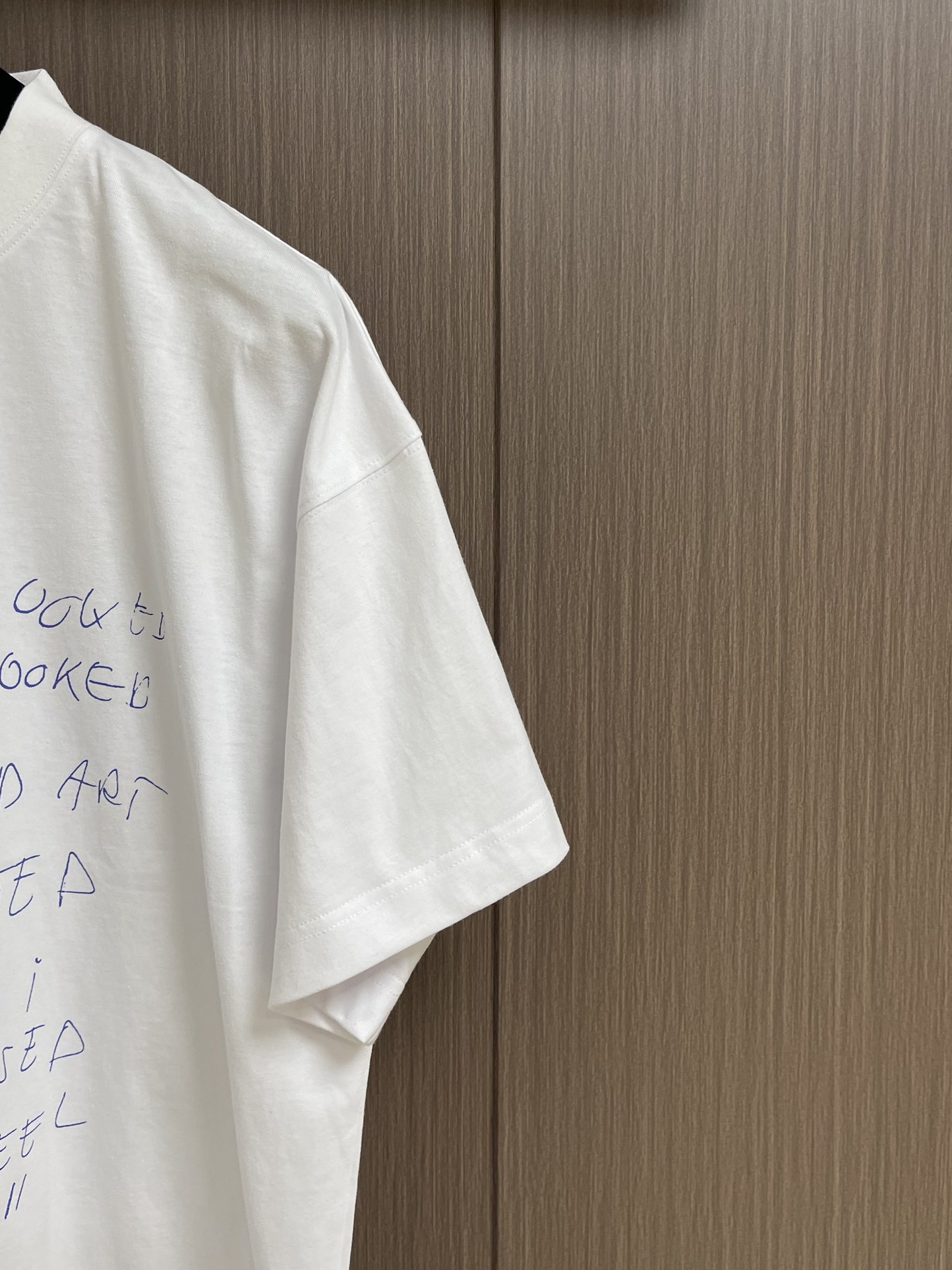 “Vetements Wittmann 2025s Logo T-shirts: High Quality Fabric, Gender Equality, Various Sizes” - 图片 4