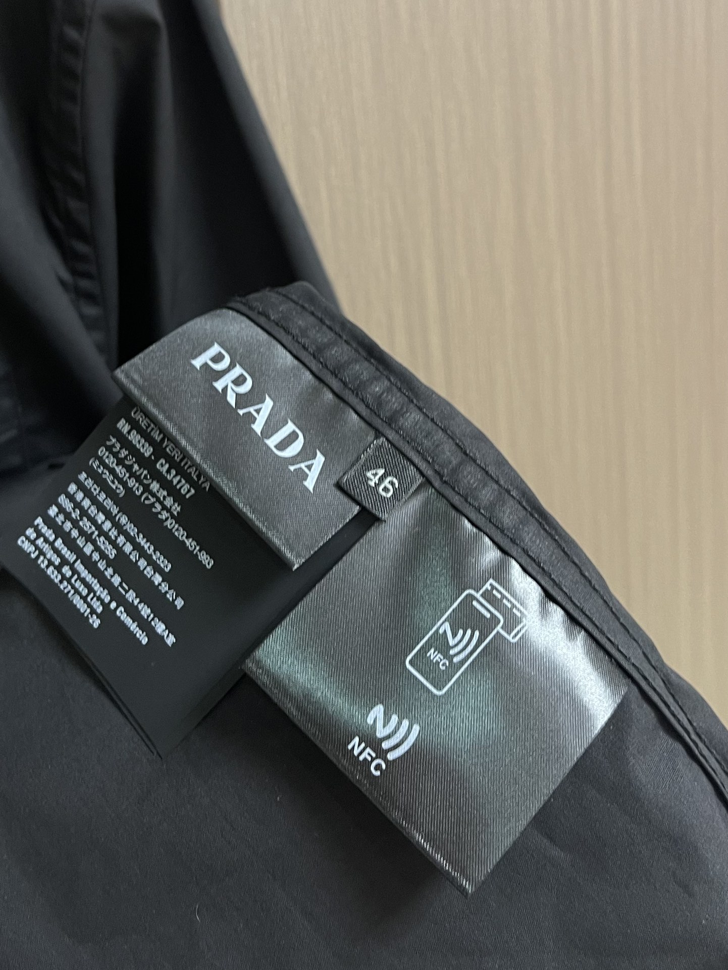 Prada Men's Long Sleeve Cotton Shirt with Triangle Logo - Stylish & Durable 8 i1750266349 6398 5