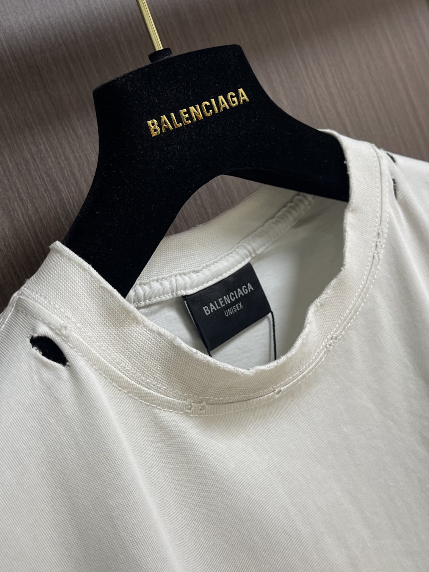 Balenciaga 2025SS Distressed Art Print Short Sleeve T-Shirt - Vintage Wash 4 i1750266366 1067 2