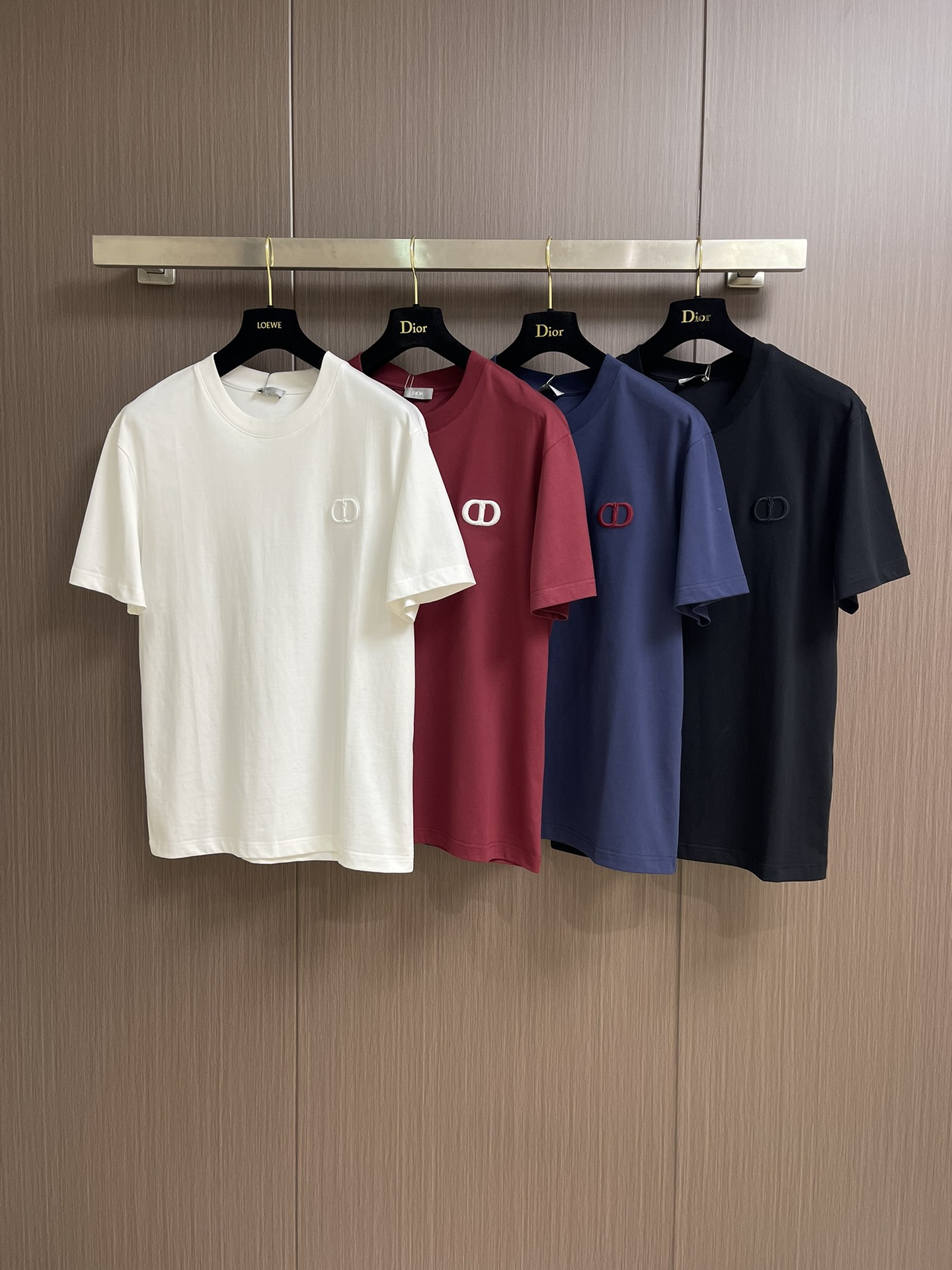 DIOR 2025SS CD Logo Embroidery T-Shirt, Lightweight & Breathable Cotton Top 4 i1750266730 9042 0