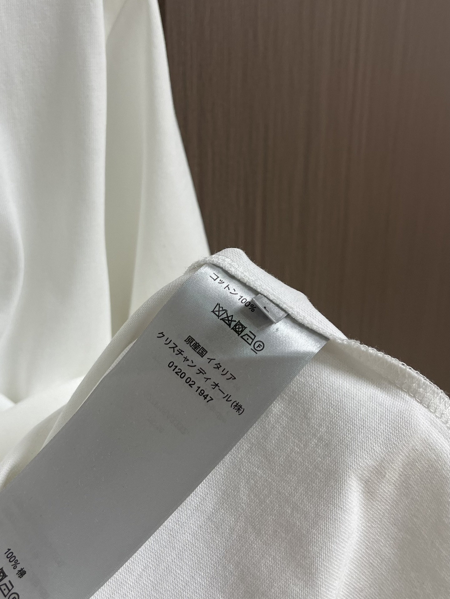 DIOR 2025SS CD Logo Embroidery T-Shirt, Lightweight & Breathable Cotton Top 8 i1750266731 9135 4