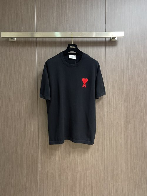 AMI Paris Classic Fit Short Sleeve T-Shirt with Signature Ami de Coeur Patch 1 AMI Paris Classic Fit Short Sleeve T-Shirt with Signature Ami de Coeur Patch