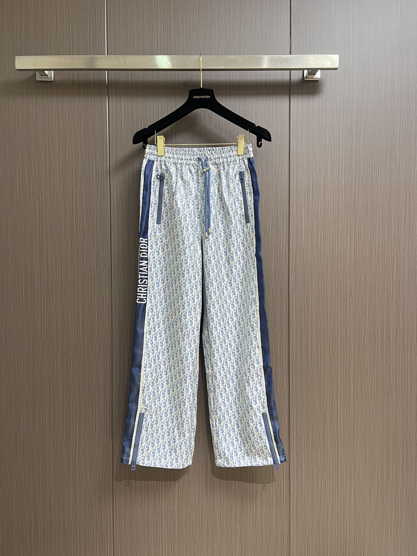 Dior Pantalones Deportivos Estampados con Cordón para Hombre - Colección 2025