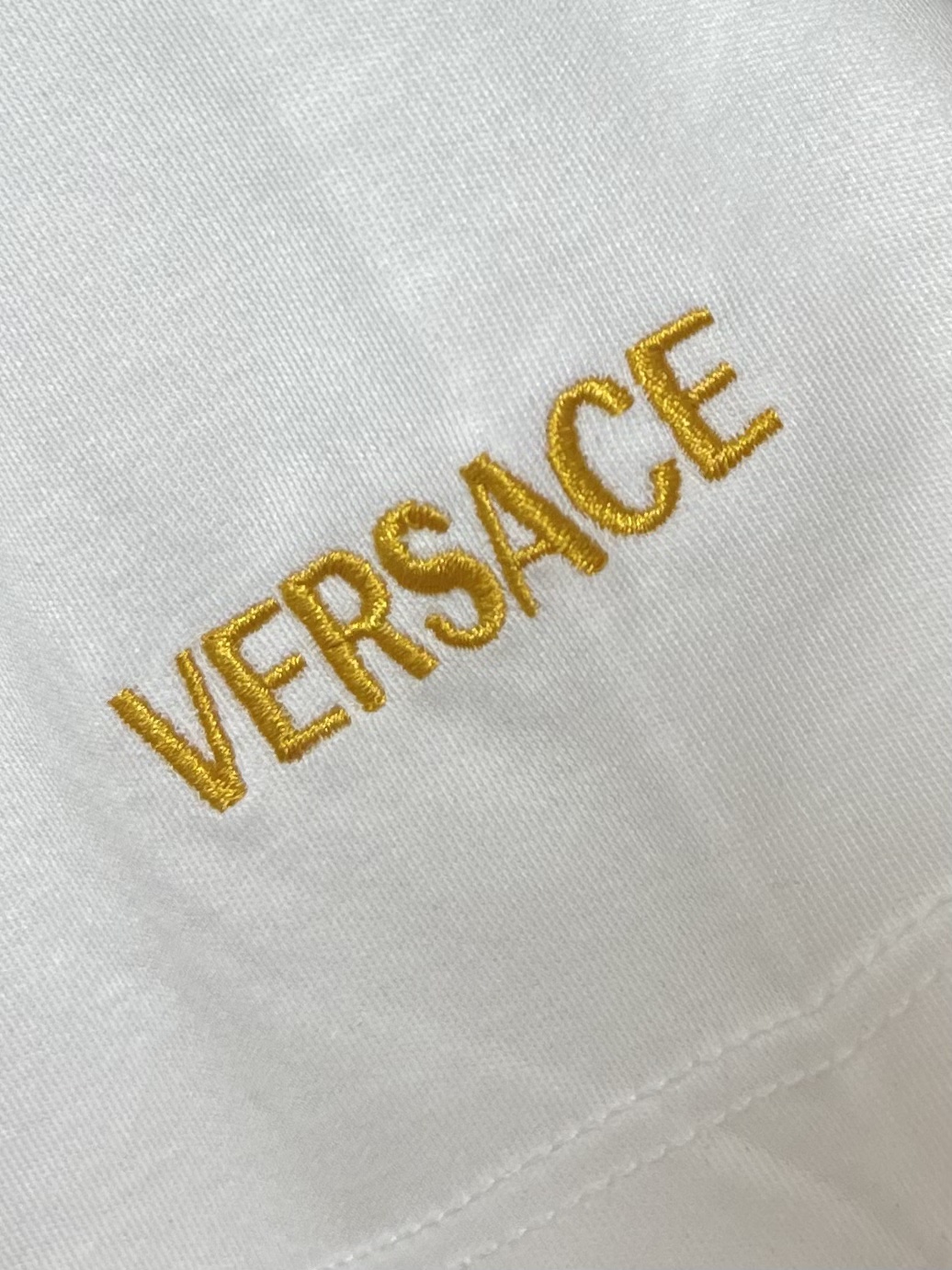 Versace Men's White T-Shirt with Gold Medusa Logo - Classic Fit 10 i1750437921 5435 1