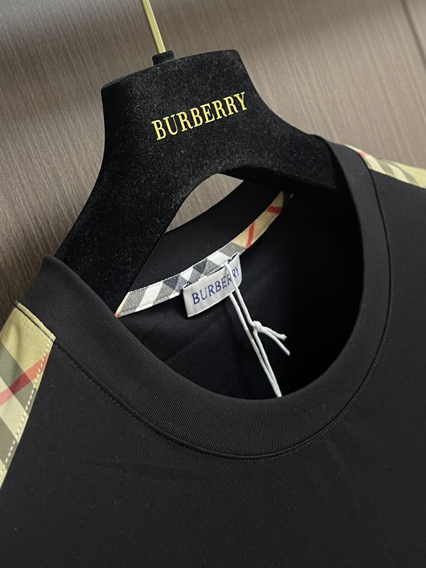 Burberry vintage 侧纹拼接装饰棉质 短袖T恤,vintage格纹裁片拼接设计,男女同款