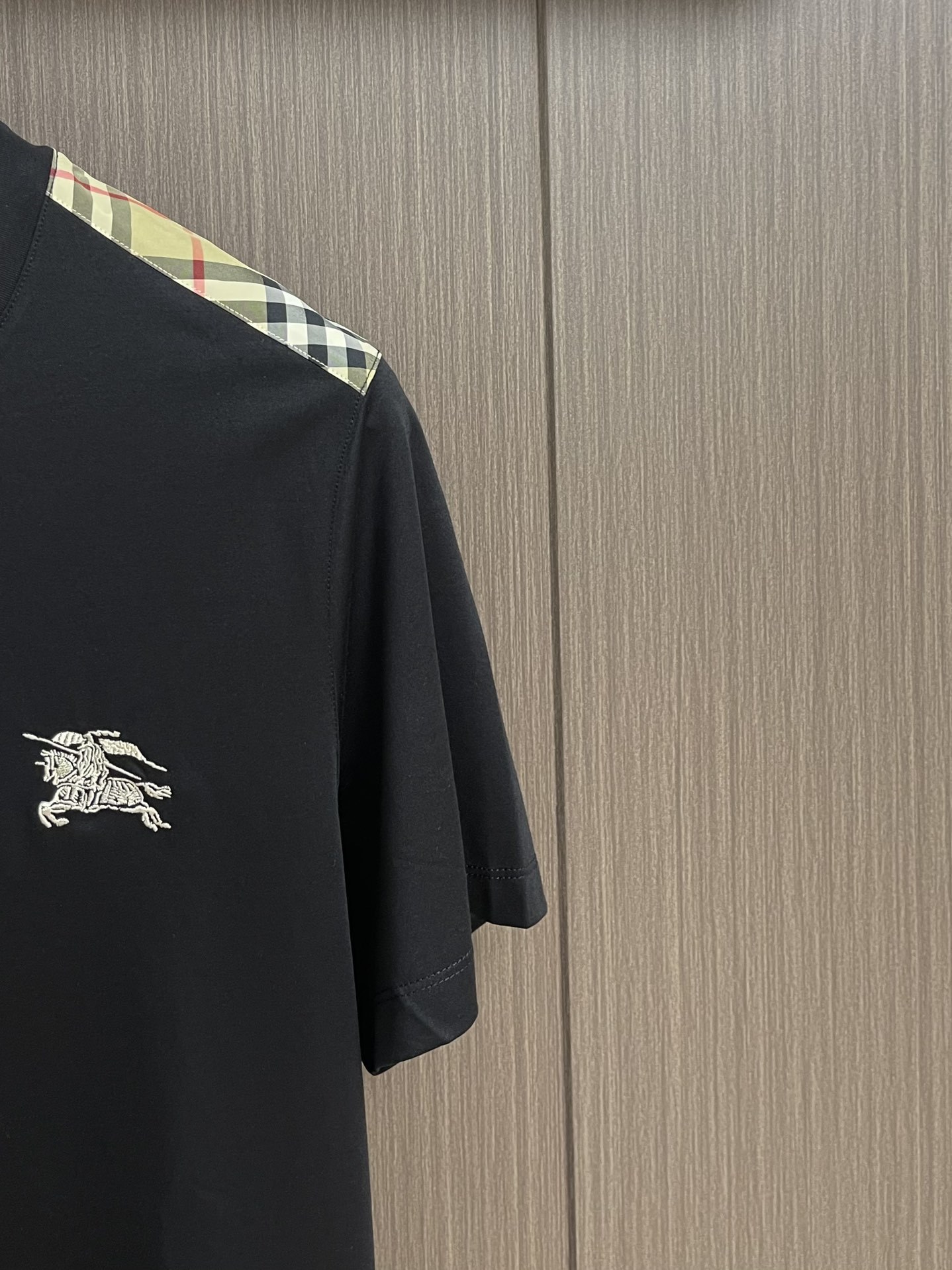 Burberry vintage 侧纹拼接装饰棉质 短袖T恤,vintage格纹裁片拼接设计,男女同款