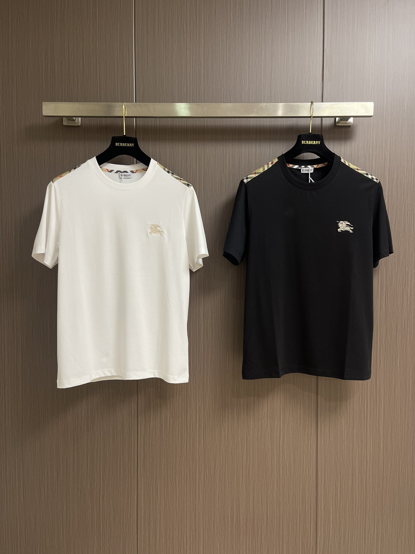 Burberry vintage 侧纹拼接装饰棉质 短袖T恤,vintage格纹裁片拼接设计,男女同款