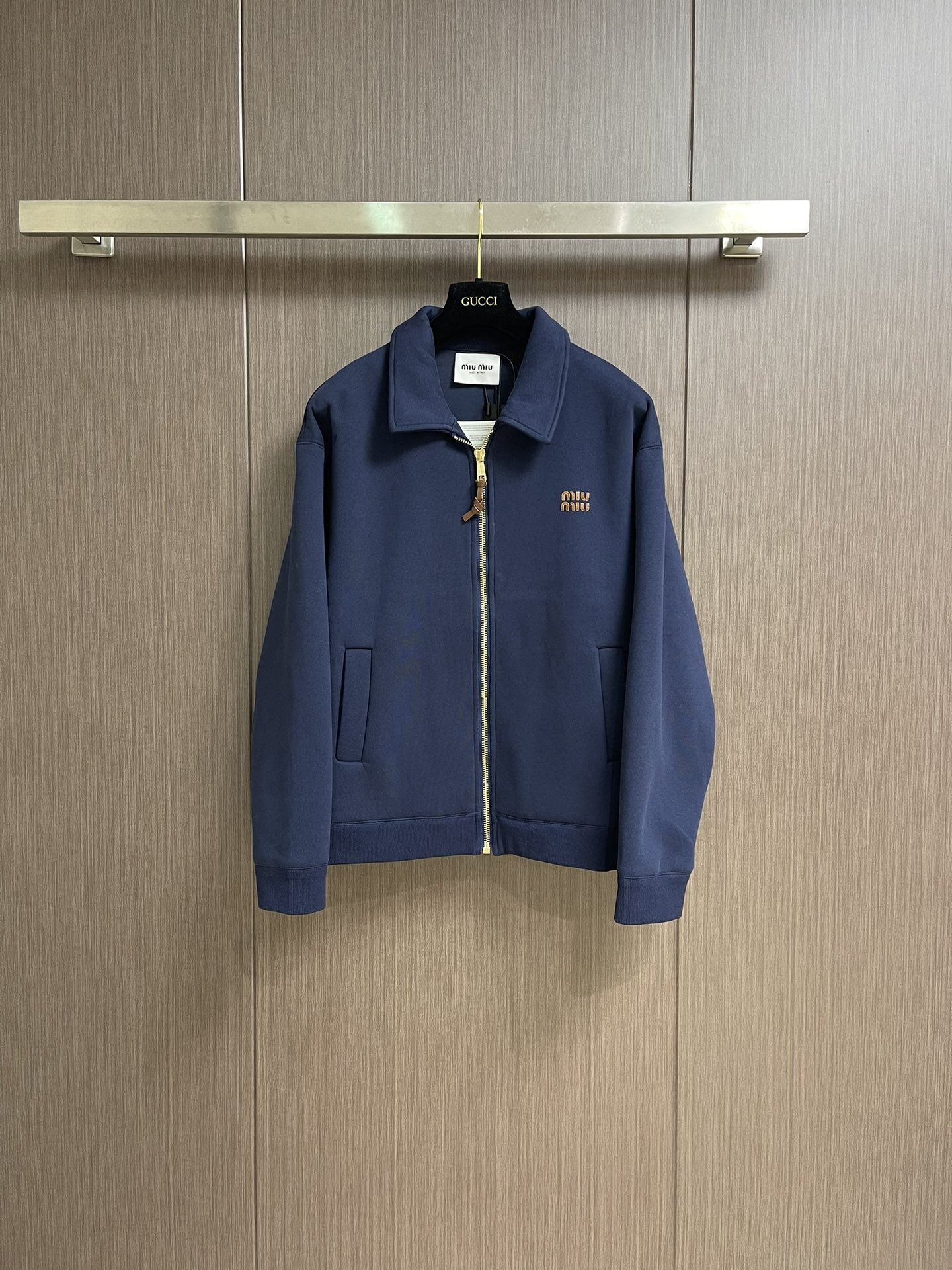 Miu Miu Miu Embroidery Zipper Jacket: Premium Quality and Design, 2kg Weight, European Style.