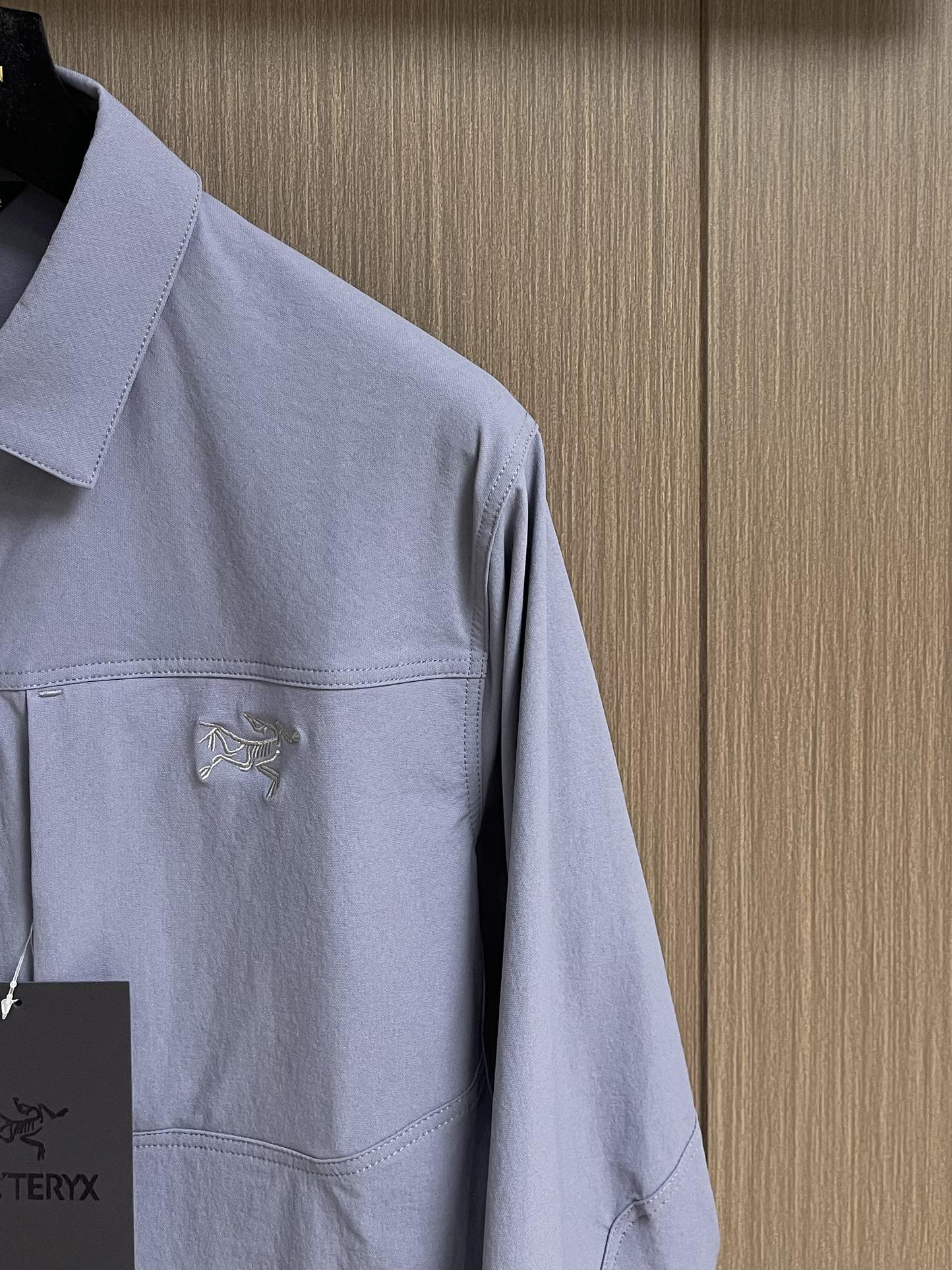 
arcteryx 始祖鸟新款CRONIN LNSULATED衬衣领夹克冲锋外套， 四面微弹 防风 防水