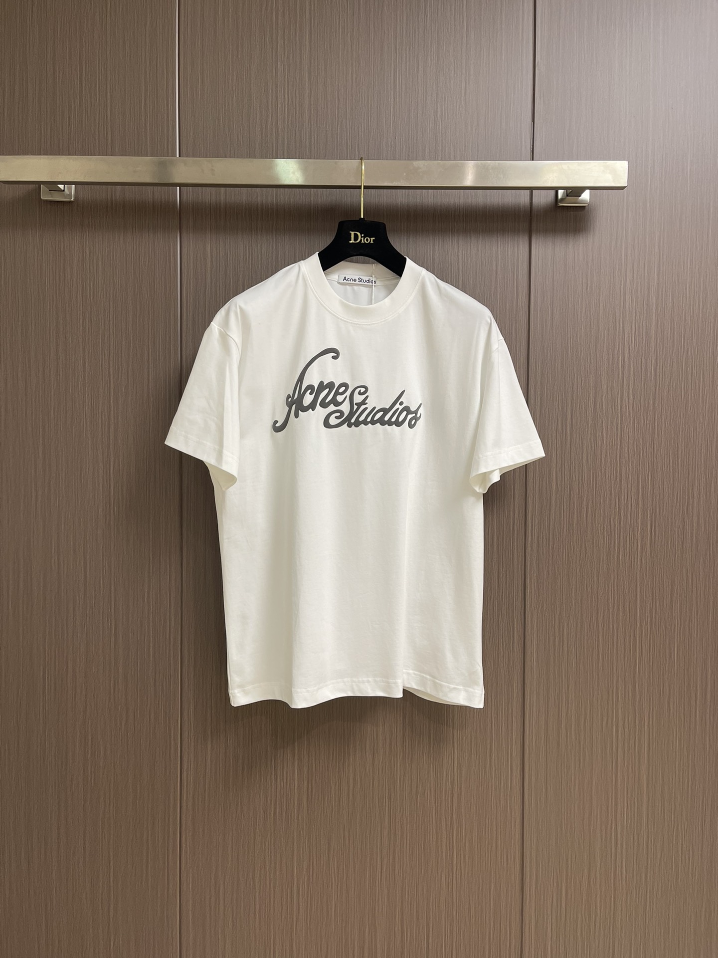 Acne Studios تي شيرت رجالي بطبعة بارزة، مريح وعصري