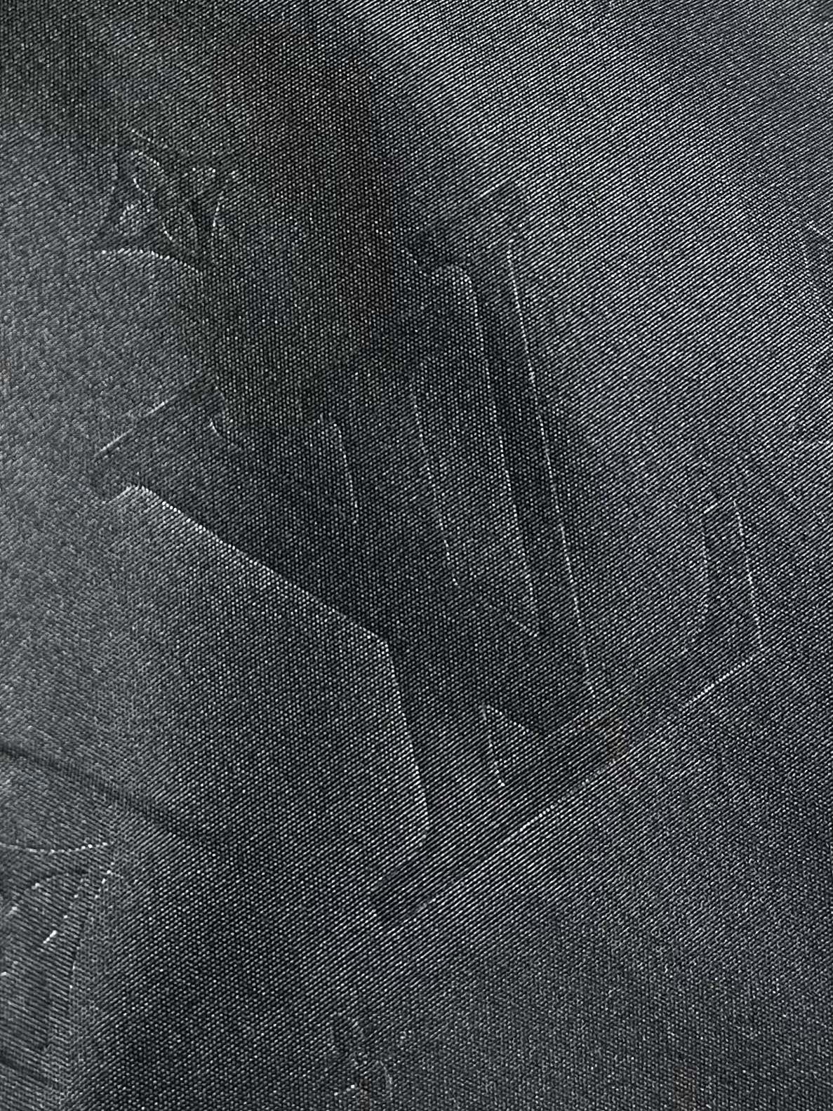 
LV 2025ss春夏新款MONOGRAM 沙滩短裤，本款沙滩短裤为科技速干面料压印全幅Monogra