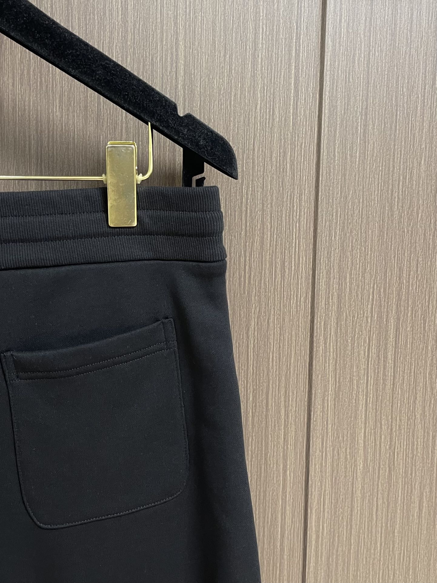 New BV Men’s Match-Breather Shorts with Quality Design and Generous Fit - 图片 7