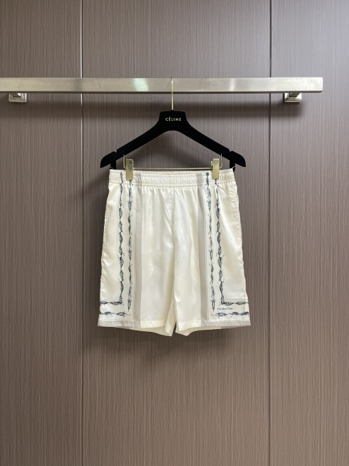 Dior White Silk Twill Lily of the Valley Print Shorts - Classic Style