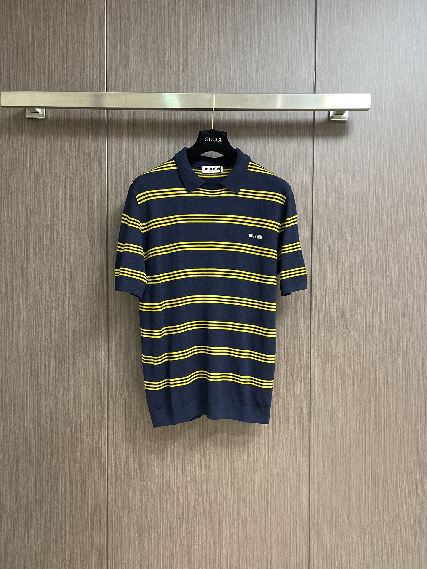 Miu Miu Polo a Rayas de Punto con Cachemira - Elegancia y Comodidad