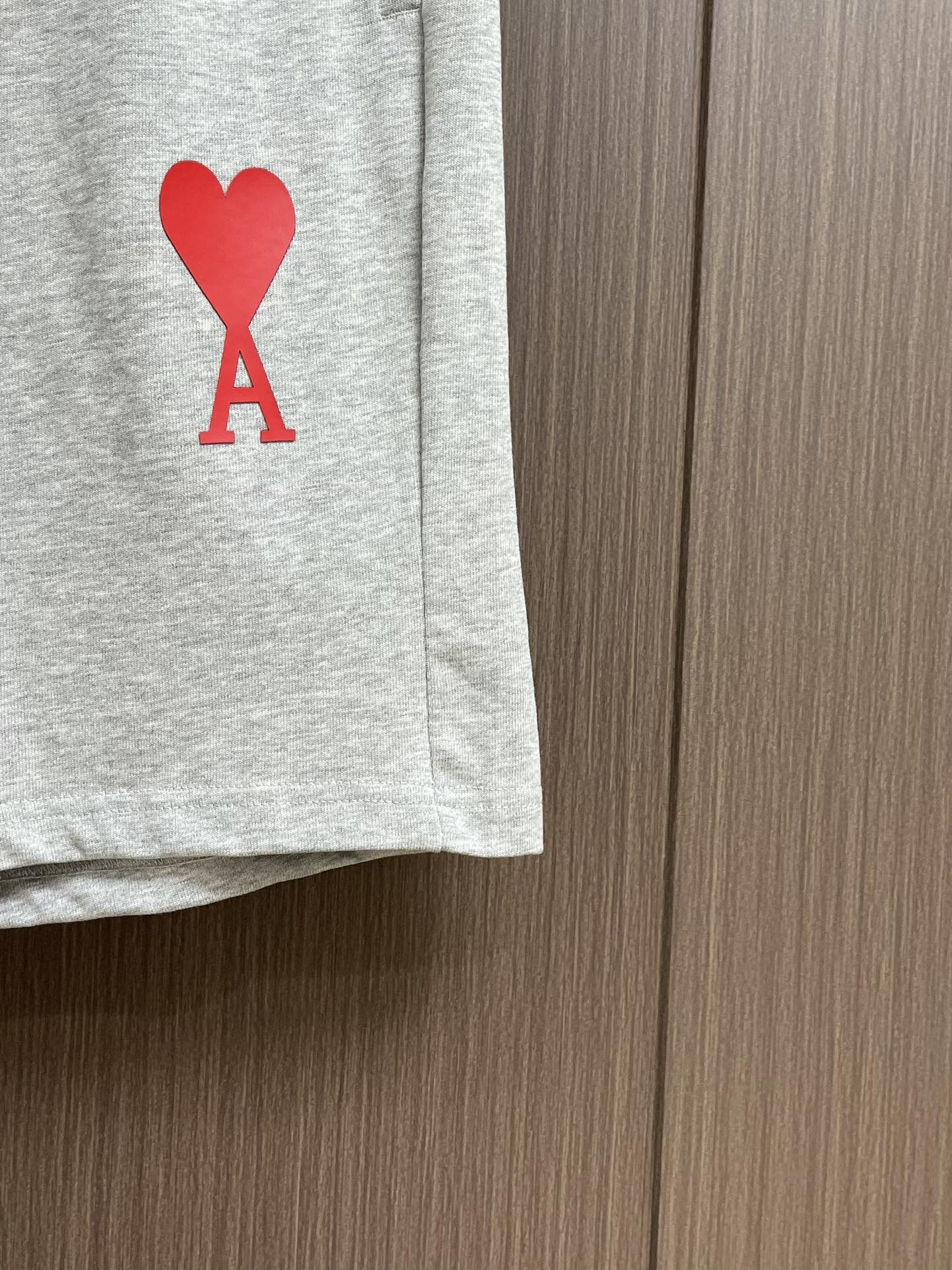 Ami Alexandre Mattiussi 2025-SS Spring/Summer Collection: Premium Leisure Shorts with Custom Fabrics - 图片 7