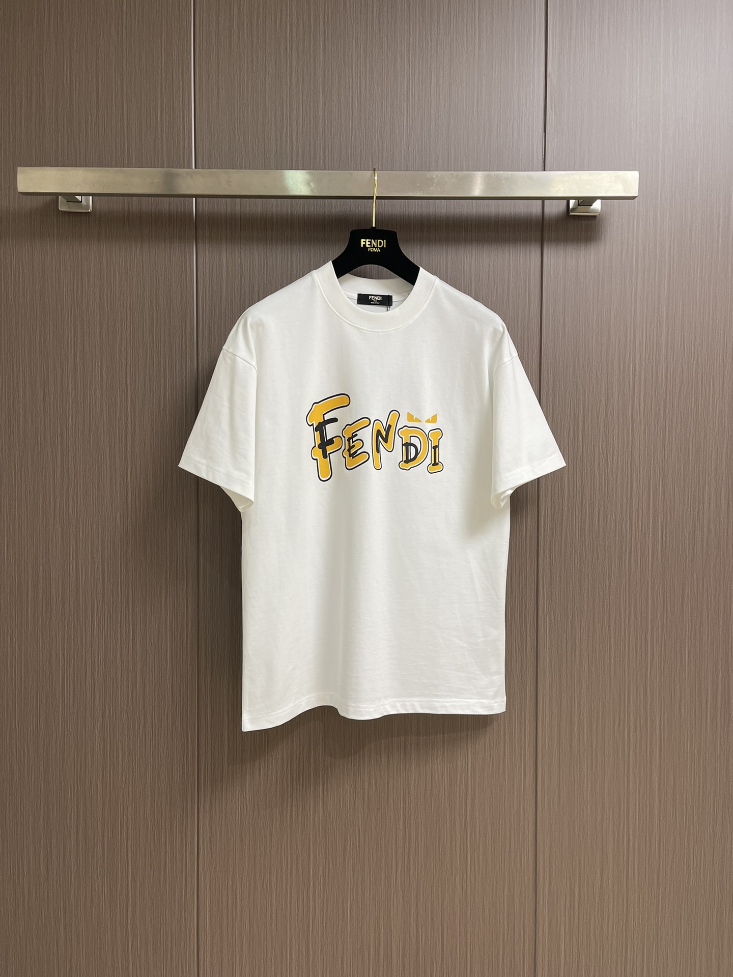 Fendi Camiseta de Manga Corta con Logo Estampado para Hombre