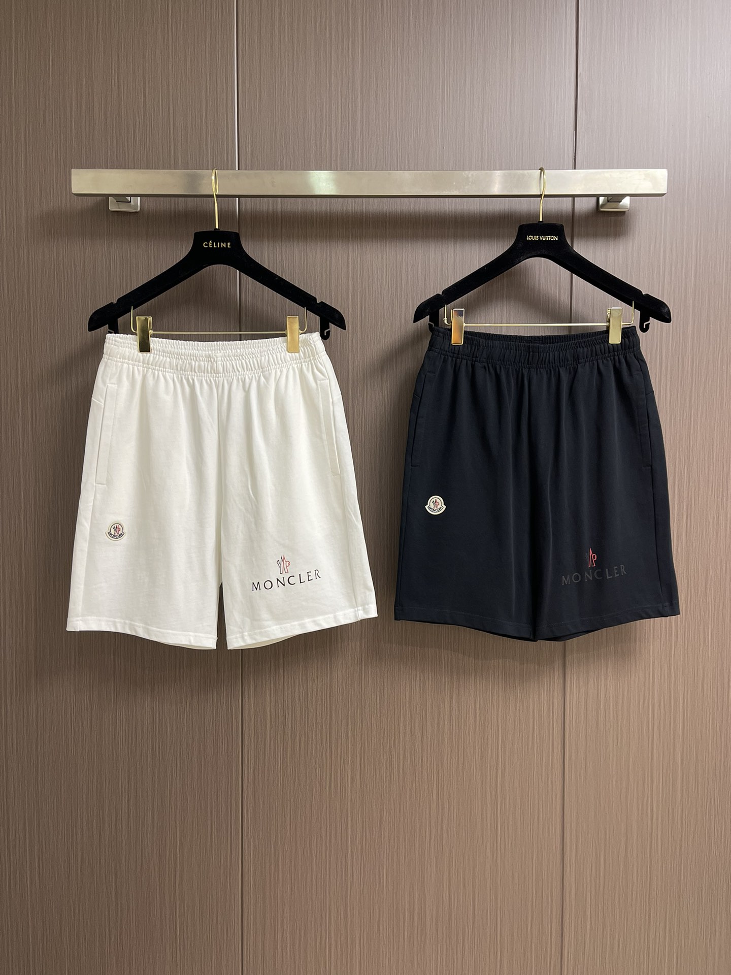 Moncler 2025SS Summer New Casual Shorts, Unisex Style, Soft and Comfortable 4 i1751380278 9722 8