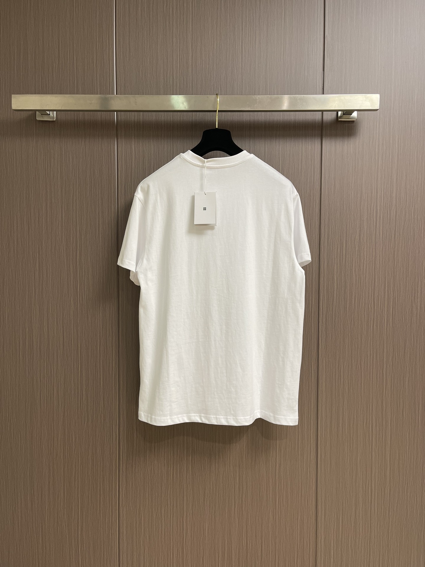 Givenchy Paris Embroidered Cotton T-Shirt - Premium Quality 3 i1751610153 6393 3