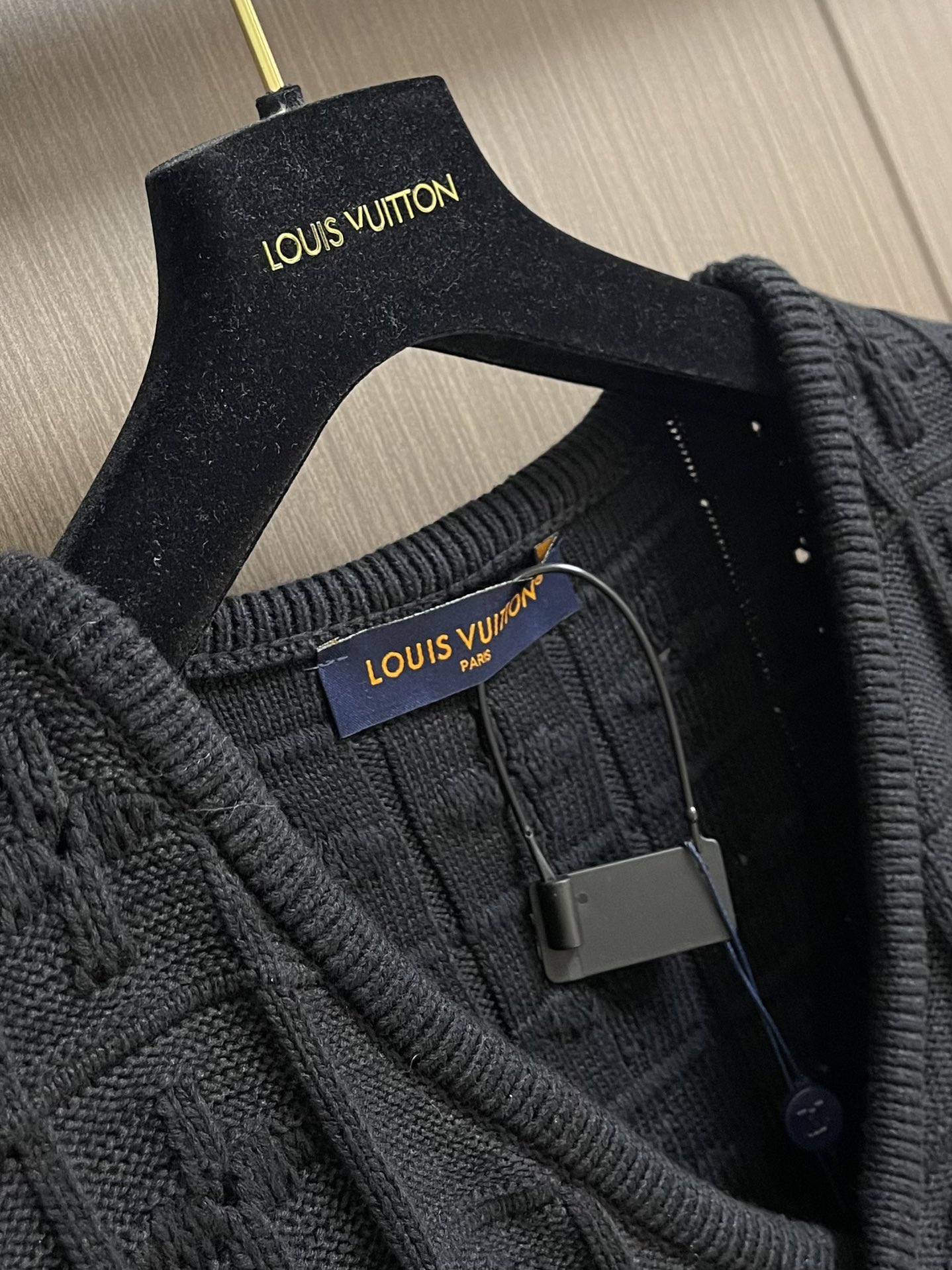 Louis Vuitton Monogram Knit Cardigan, Double-Breasted, Cotton-Wool Blend 4 i1751610171 5503 7