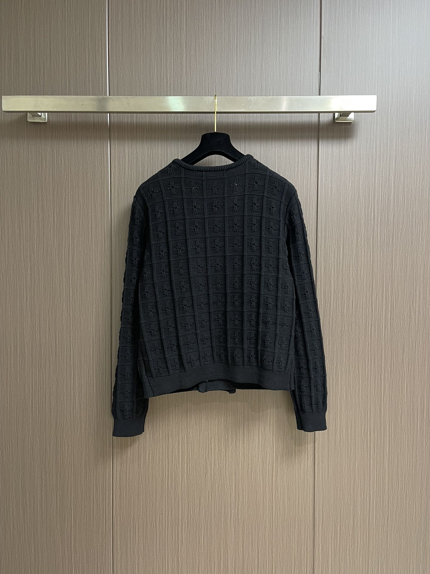 Louis Vuitton Monogram Knit Cardigan, Double-Breasted, Cotton-Wool Blend 3 i1751610171 6316 1