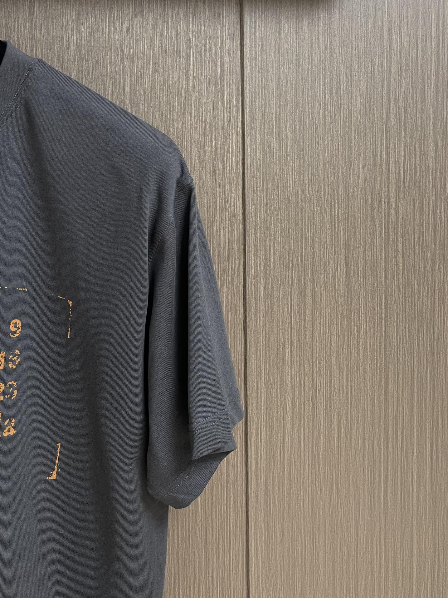 MM6 Maison Margiela Couple's T-Shirt, Stylish and Comfortable 5 i1751610236 3760 2
