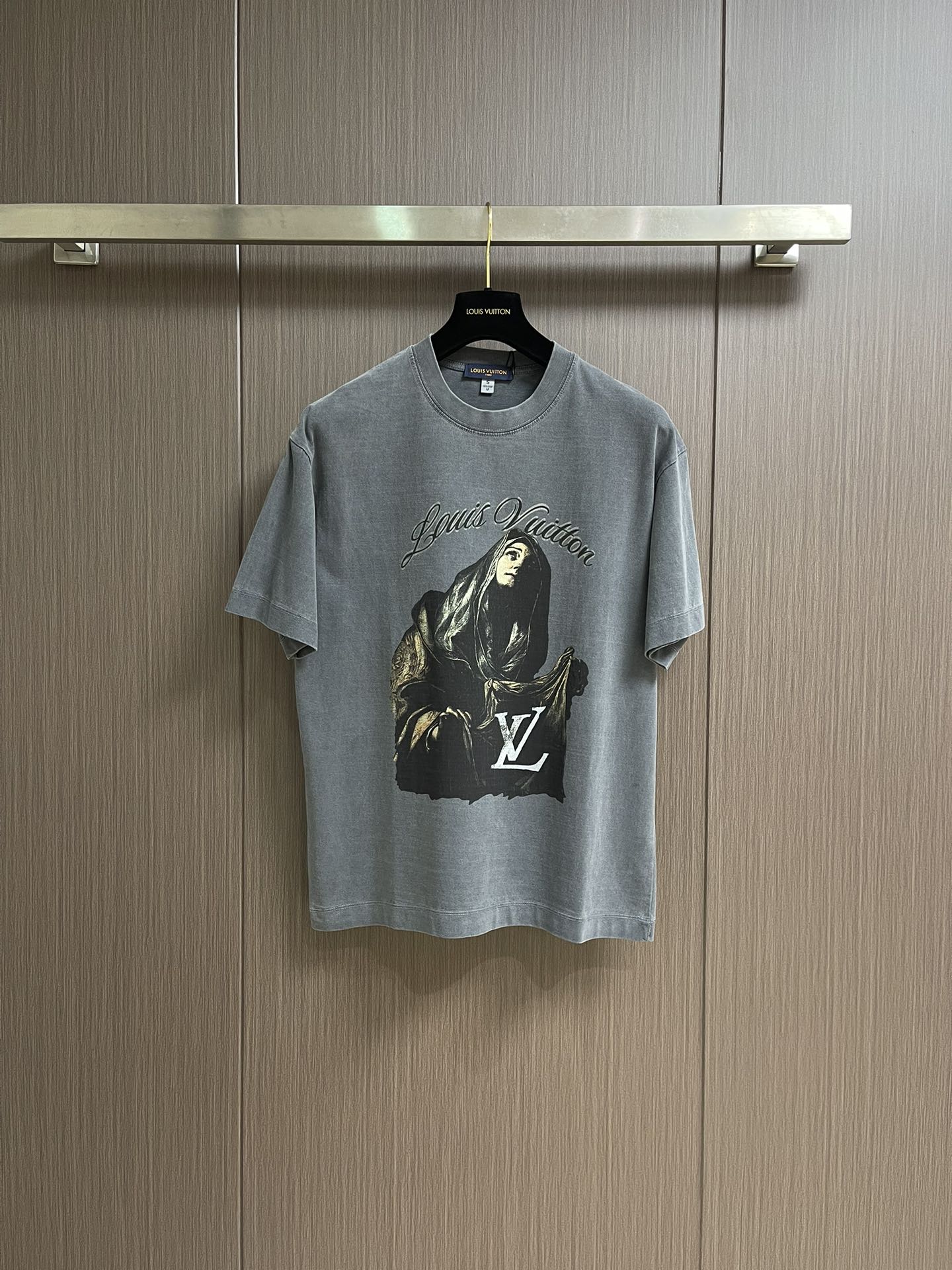 Louis Vuitton Camiseta Estampada con Diseño Artístico, Algodón Premium