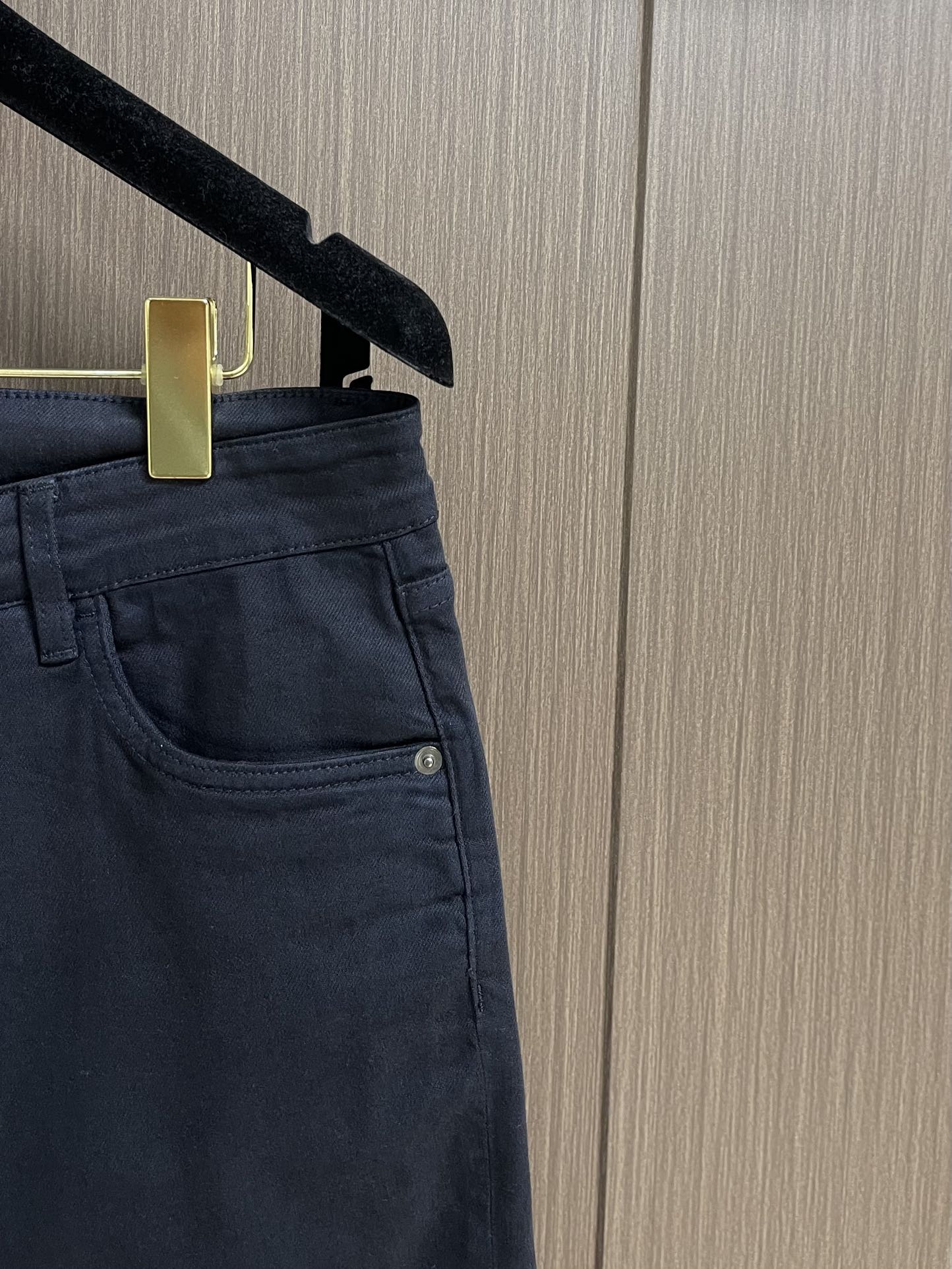Loro Piana 2025SS Summer New Men's Casual Pants, Comfortable and Stylish 5 i1751610923 5049 0