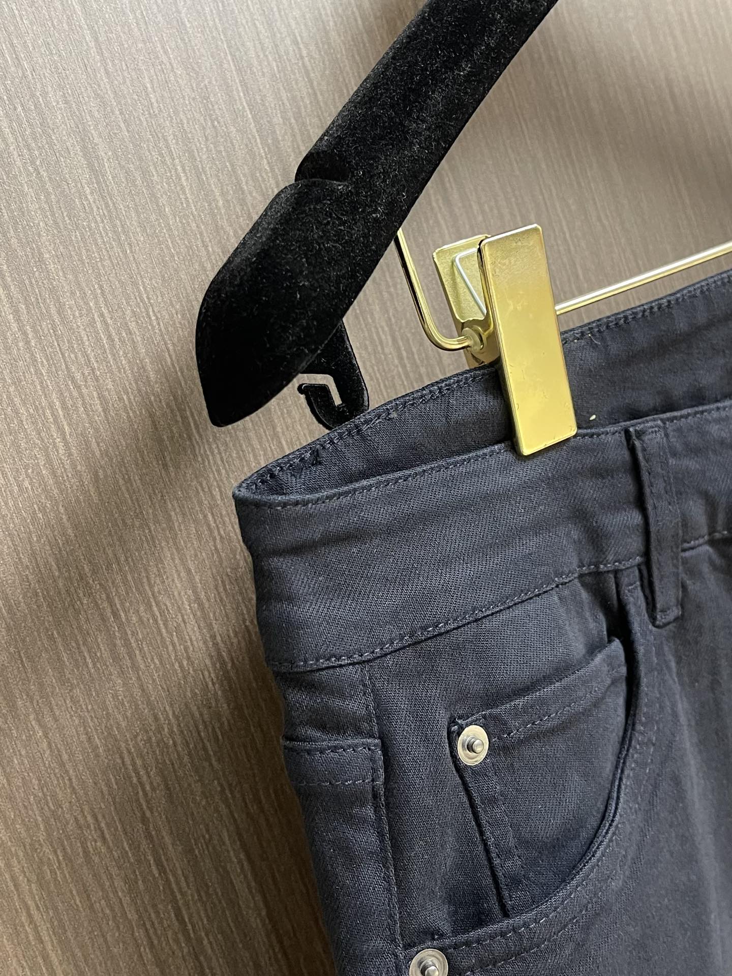 Loro Piana 2025SS Summer New Men's Casual Pants, Comfortable and Stylish 7 i1751610923 7113 7