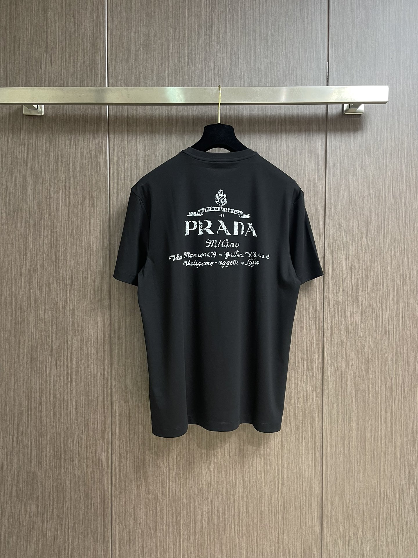 Prada 2025SS Early Spring Logo Print Short Sleeve T-Shirt 3 i1751638519 4408 7
