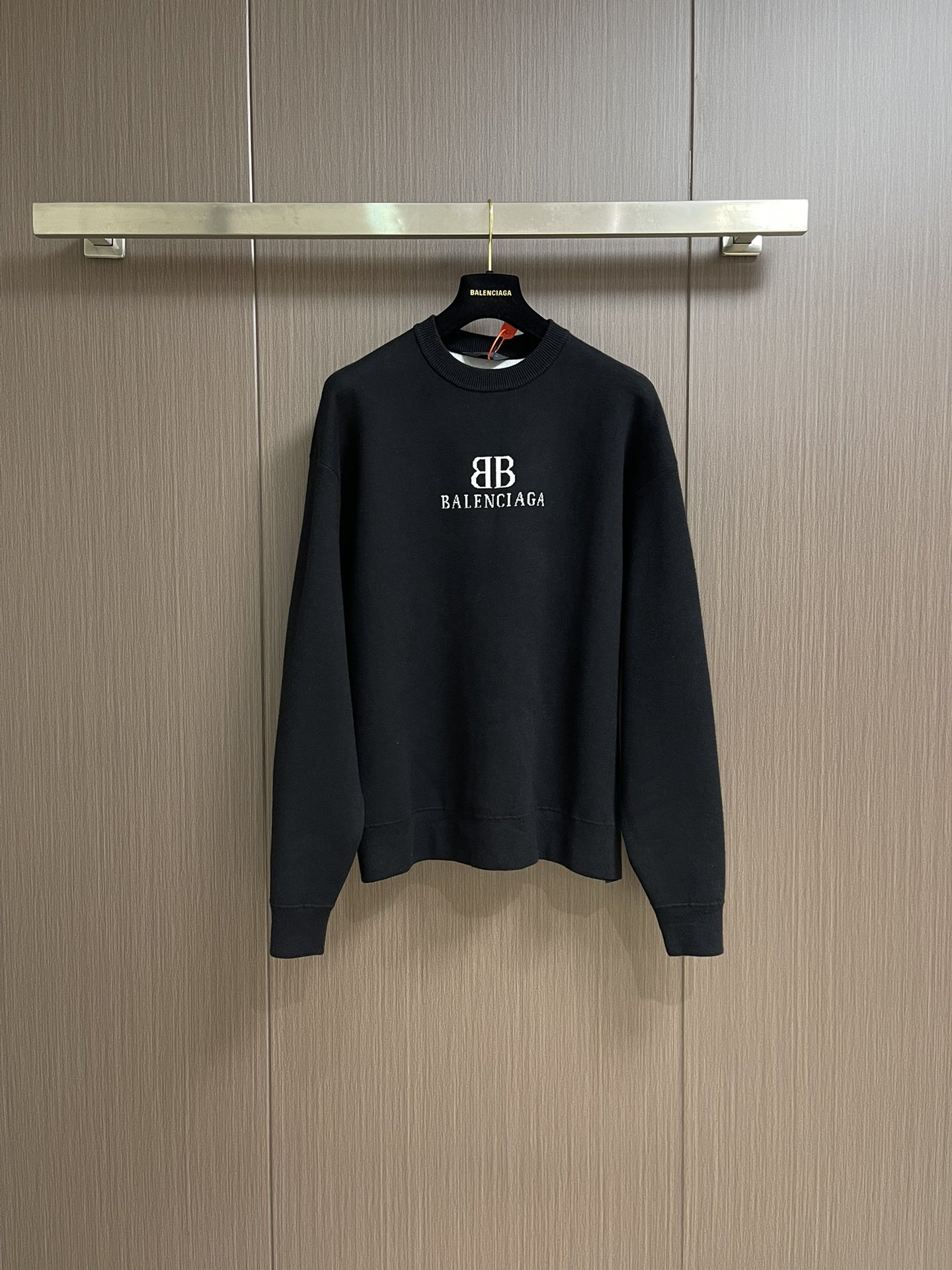 Suéter Balenciaga BB Jacquard de Manga Larga para Hombre - Elegancia y Confort