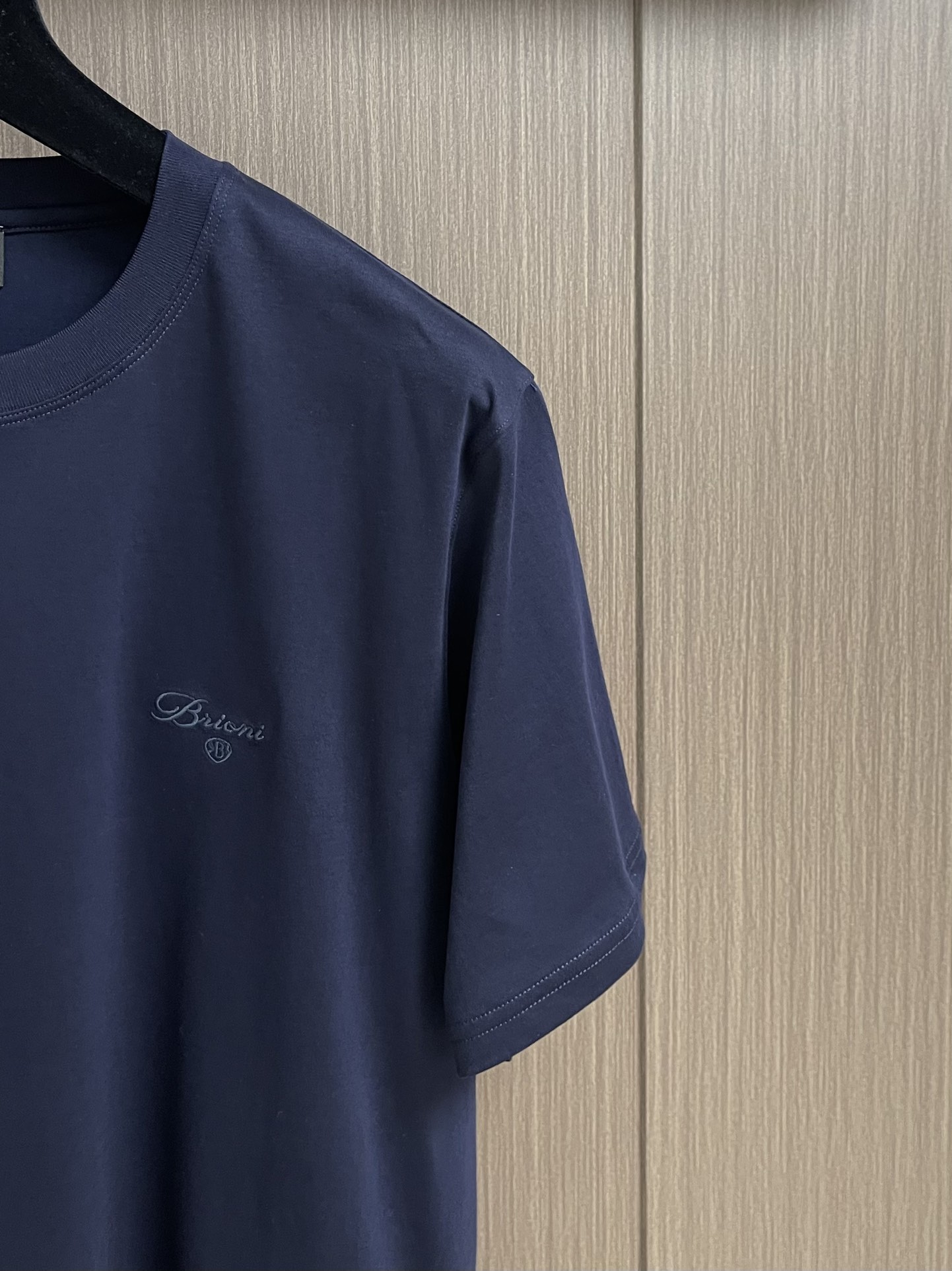 Brioni 2025SS Men’s Short Sleeve T-Shirt: Comfortable, Stylish, and Versatile - 图片 4