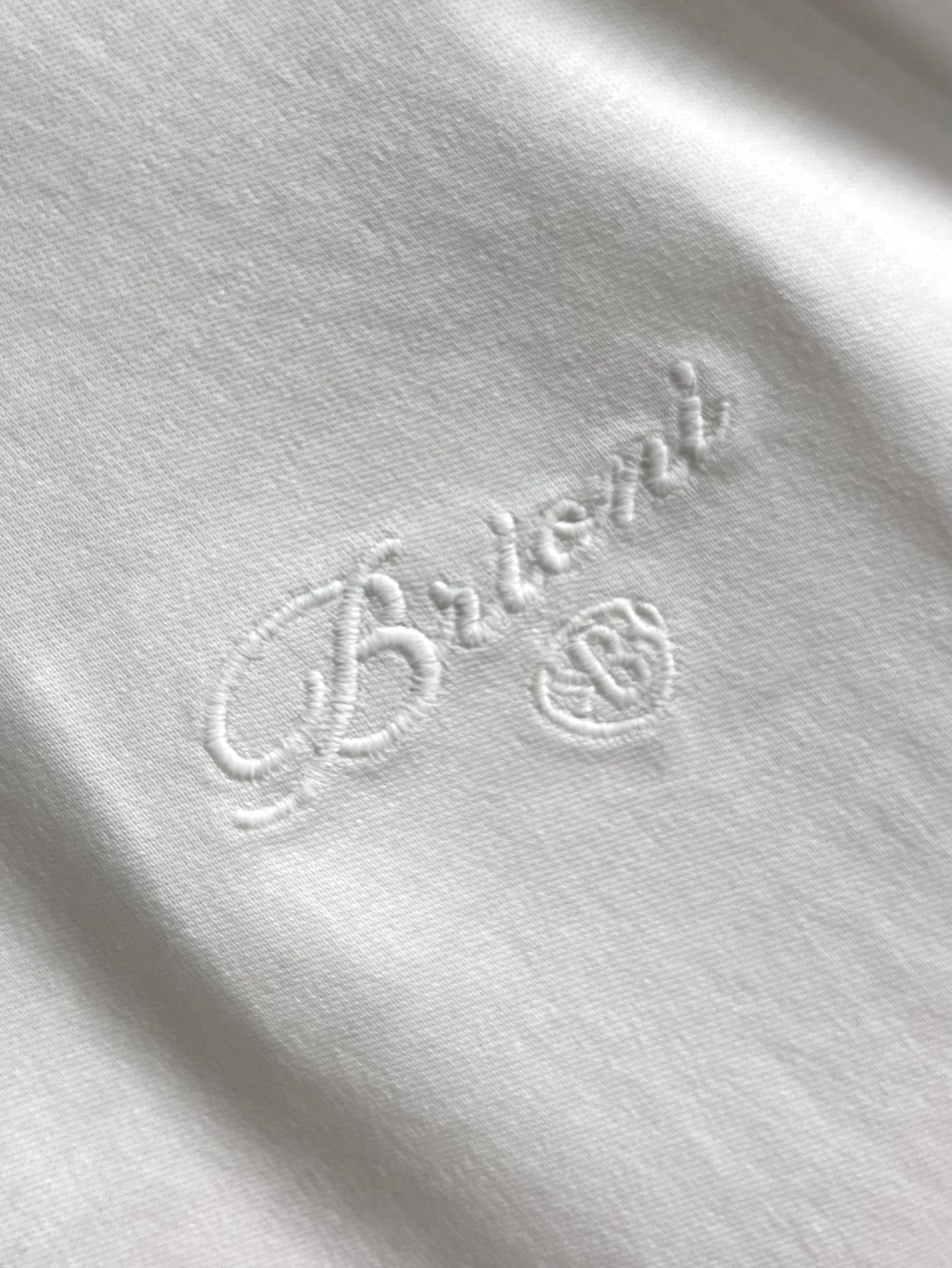 Brioni 2025SS Men’s Short Sleeve T-Shirt: Comfortable, Stylish, and Versatile - 图片 5