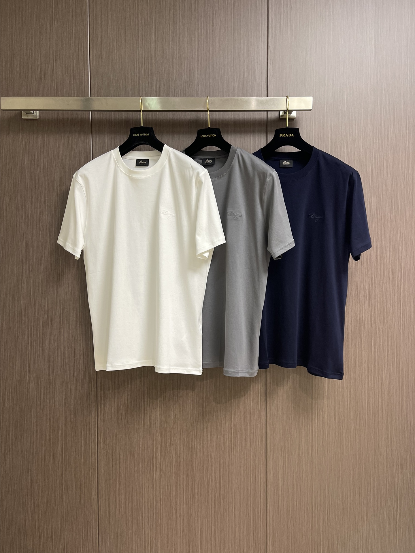 Brioni 2025SS Men’s Short Sleeve T-Shirt: Comfortable, Stylish, and Versatile - 图片 3