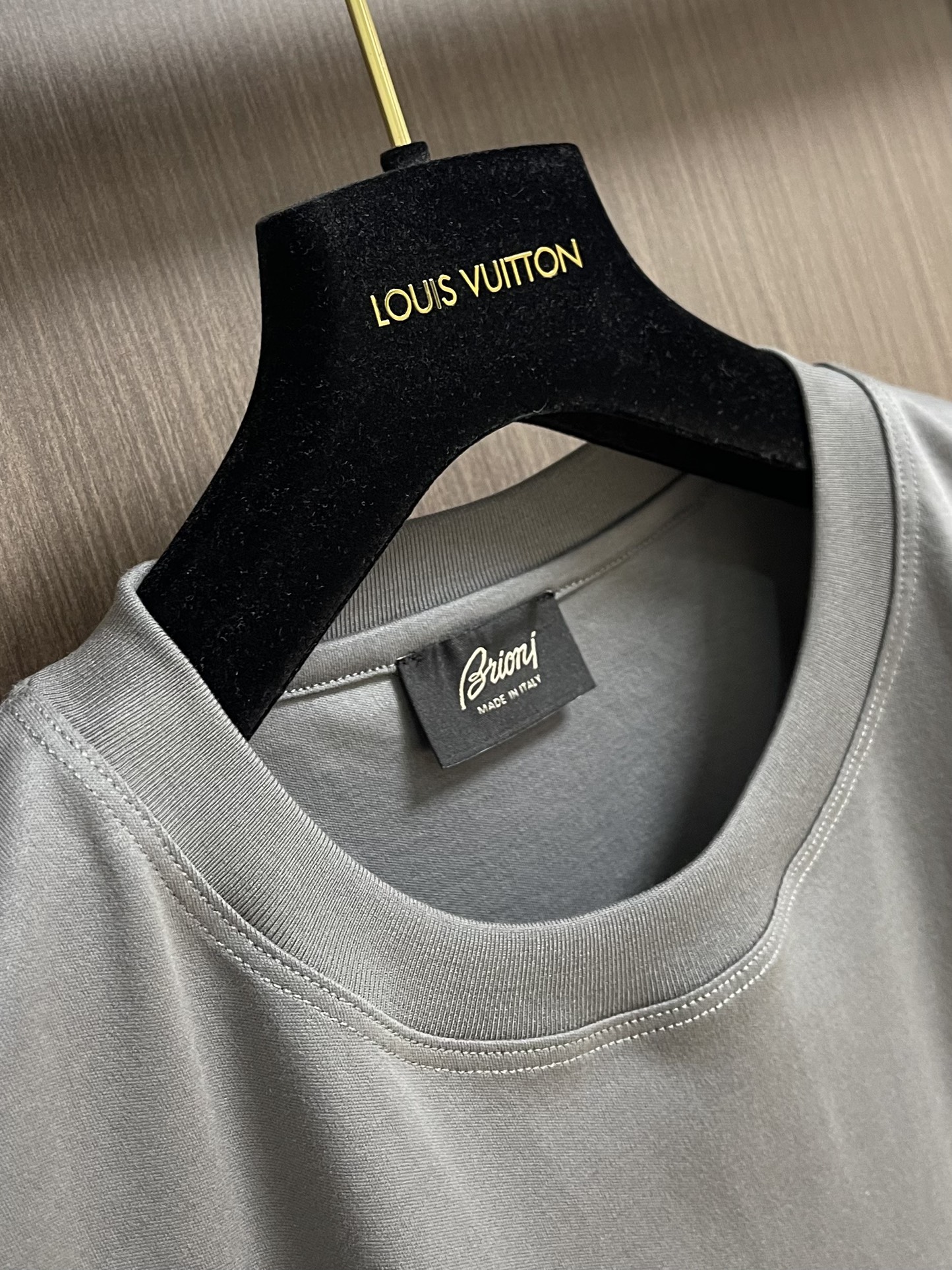Brioni 2025SS Men’s Short Sleeve T-Shirt: Comfortable, Stylish, and Versatile - 图片 6