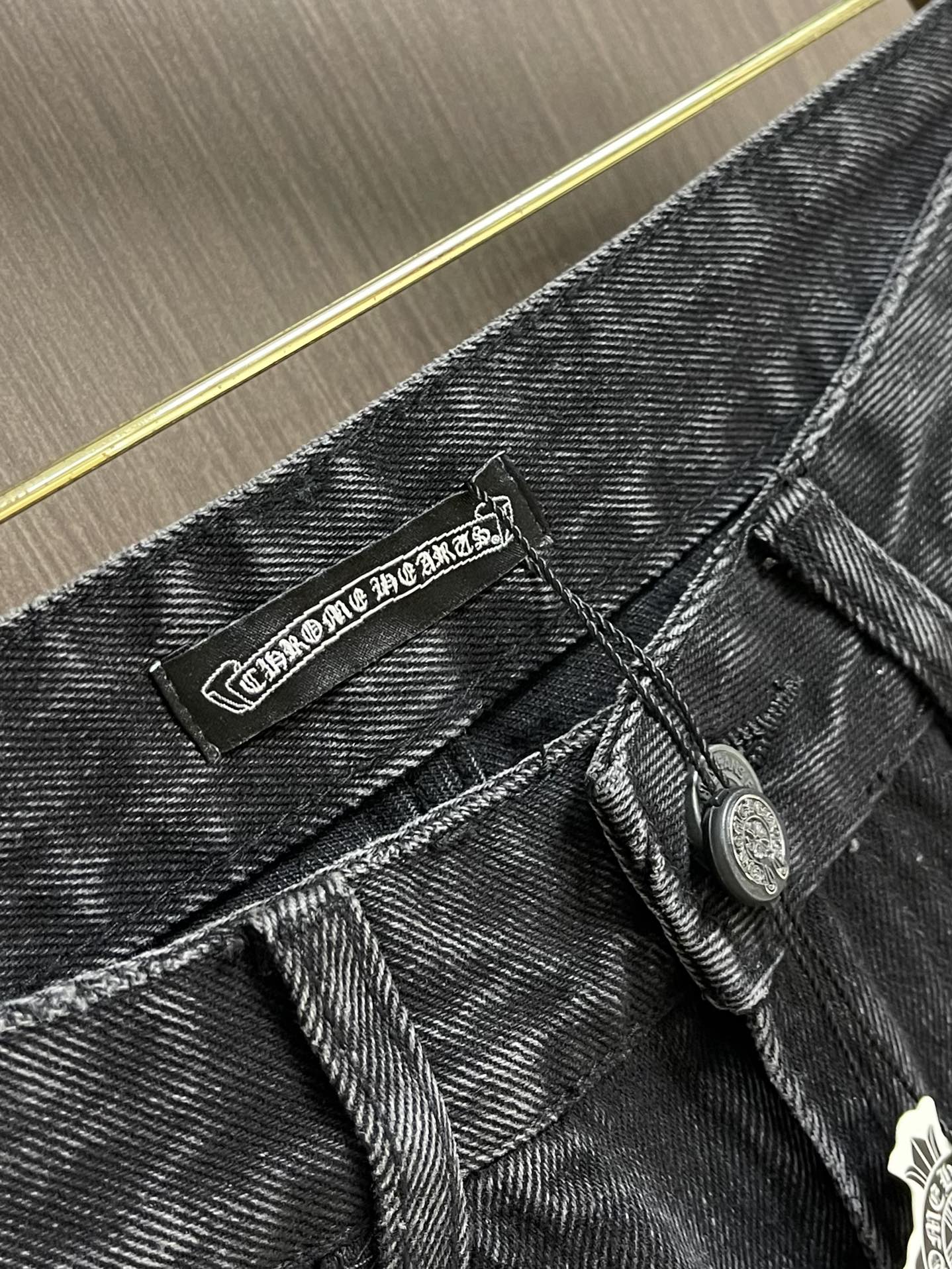 Chrome Hearts CHCroxine City Limits Jeans: Vintage Levis 501, 505, 517 Remake with Sheepskin and 925 Silver Details - 图片 3