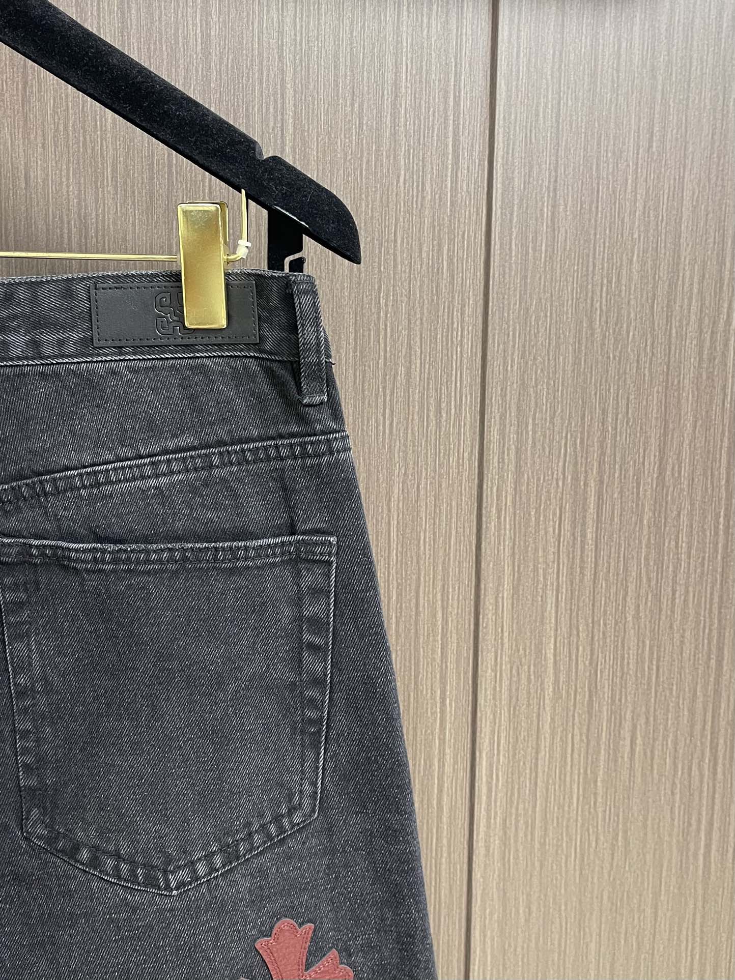 Chrome Hearts CHCroxine City Limits Jeans: Vintage Levis 501, 505, 517 Remake with Sheepskin and 925 Silver Details - 图片 7