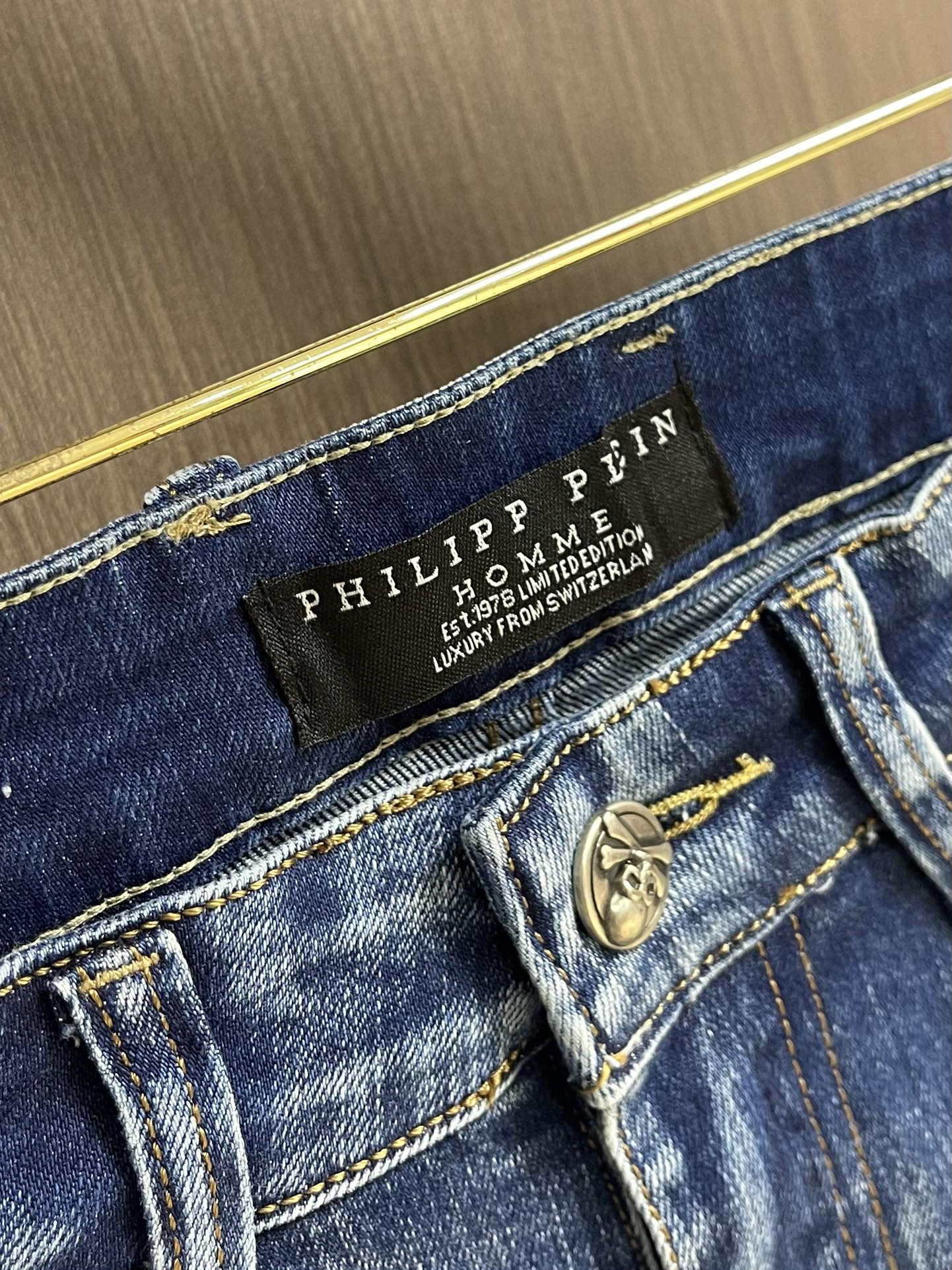 “Philipp Plein 2025SS Summer Jeans: Crafted with 100% Pure Cotton for Superior Quality” - 图片 3