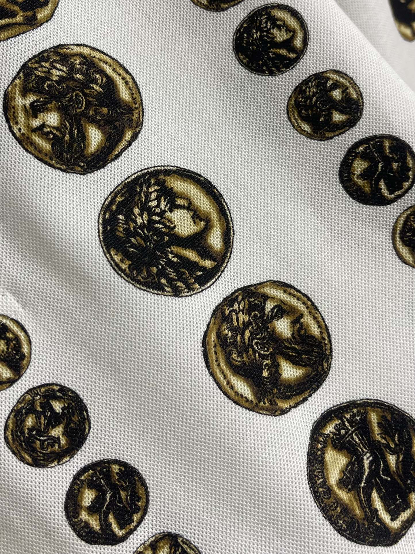 “New Dolce & Gabbana DG 2025ss Knitting Polo with Romanized Fabric, Size 44-54” - 图片 5